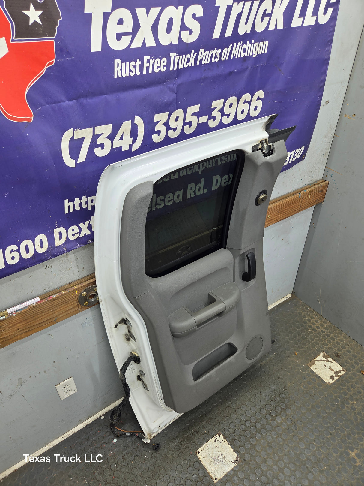 2007-2013 Chevrolet Silverado / GMC Sierra 1500 2500 3500 HD Driver Side Extended Cab LH Rear Door
