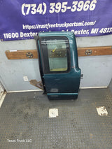 1996-2004 Chevrolet S10 / S15 / GMC Sonoma LH Driver Side Extended Cab Door