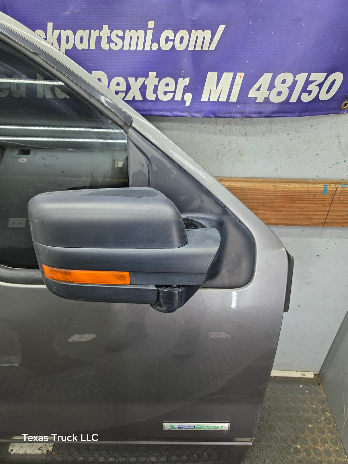 2009-2014 Ford F150 RH Passenger Side Front Door