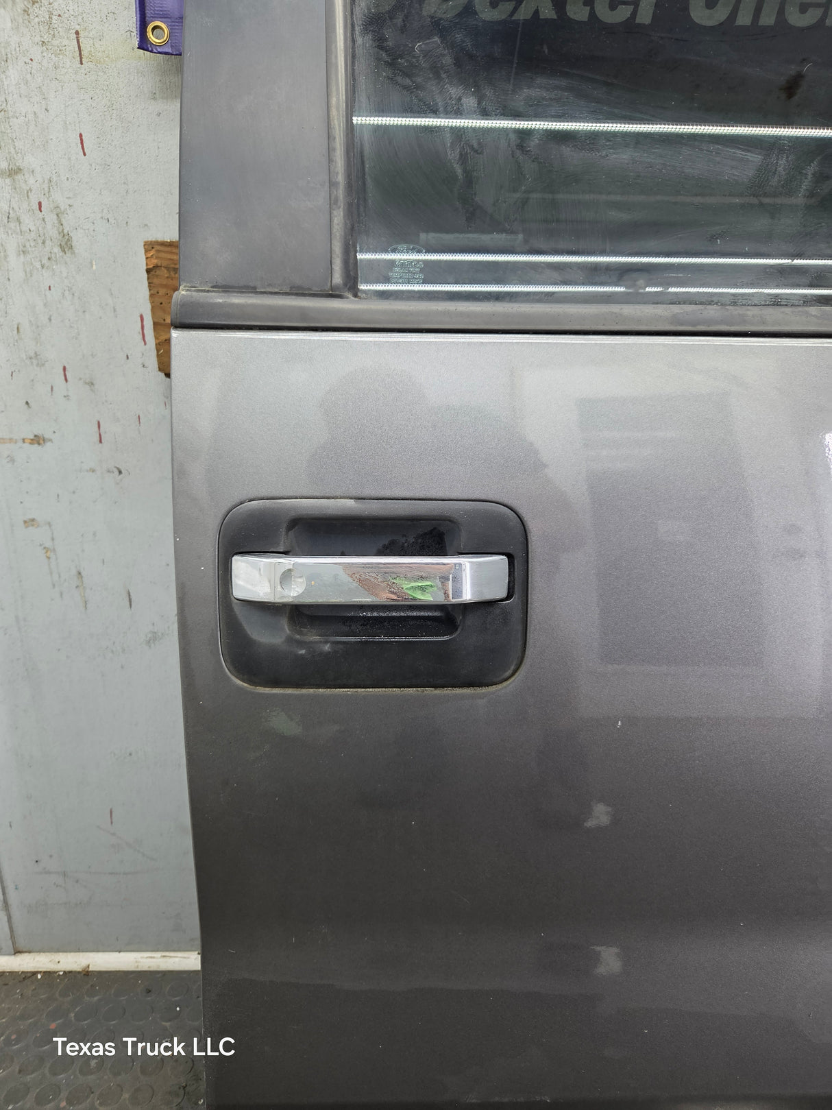 2009-2014 Ford F150 RH Passenger Side Front Door