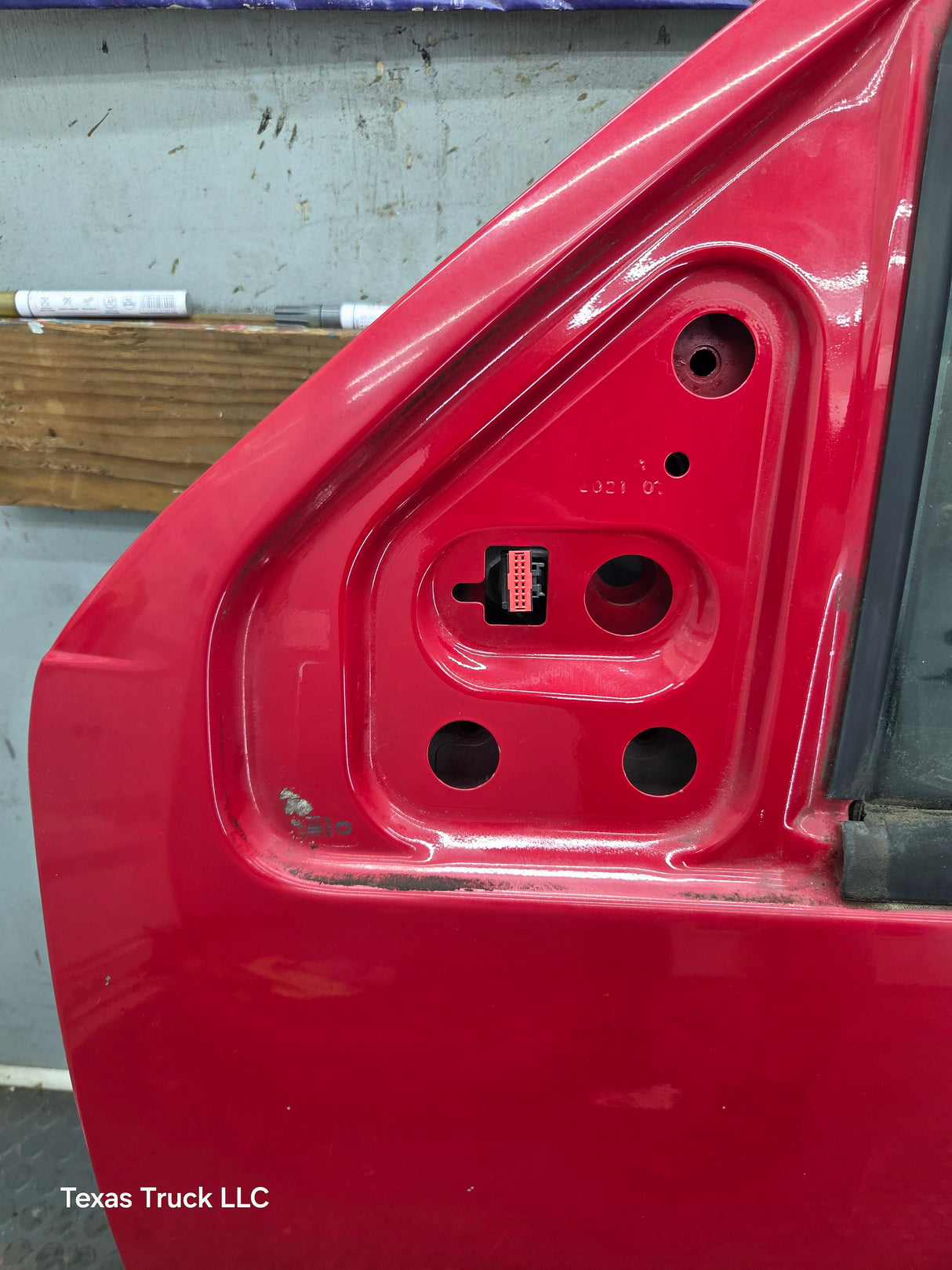 2004-2008 Ford F150 Crew Cab Driver Side Front Door LH