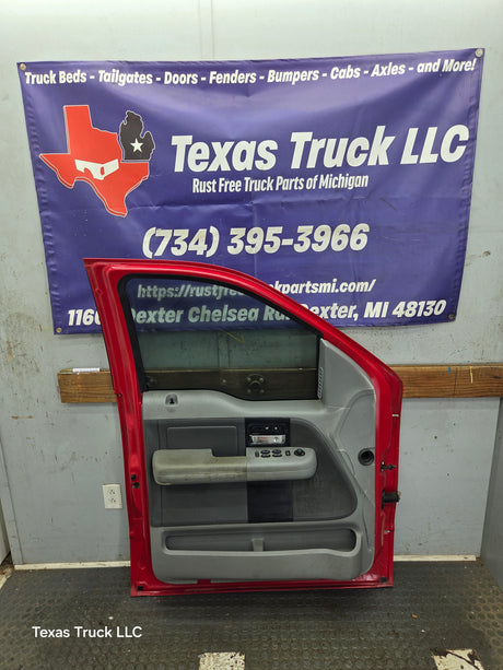 2004-2008 Ford F150 Crew Cab Driver Side Front Door LH