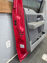 2004-2008 Ford F150 Crew Cab Driver Side Front Door LH