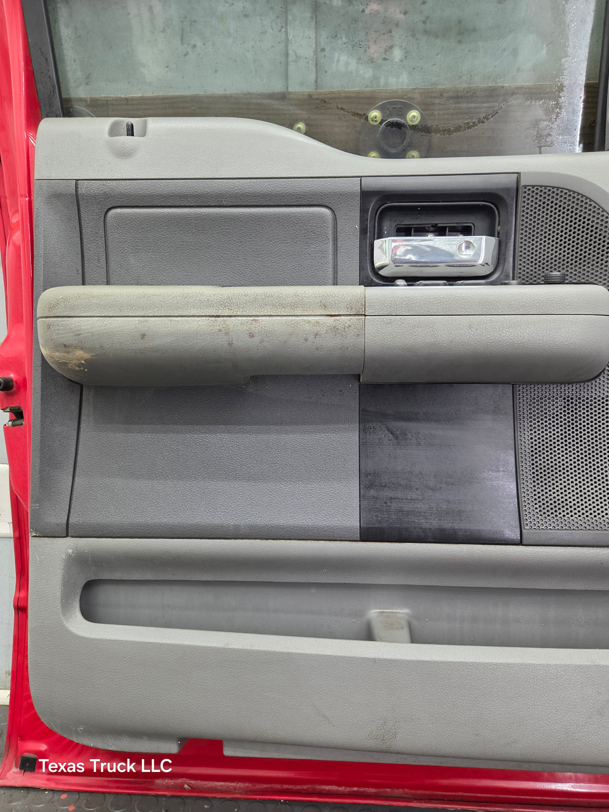 2004-2008 Ford F150 Crew Cab Driver Side Front Door LH