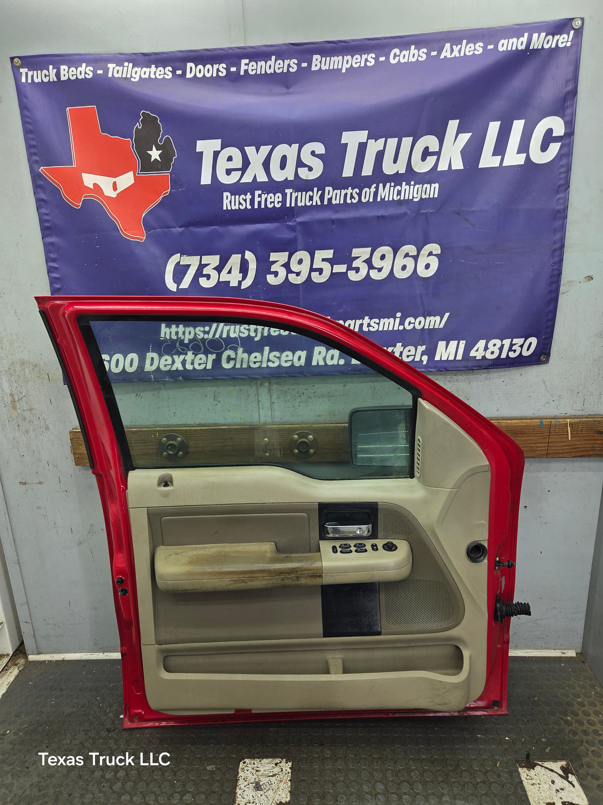 2004-2008 Ford F150 Driver Side Extended/Regular Cab Front Door LH