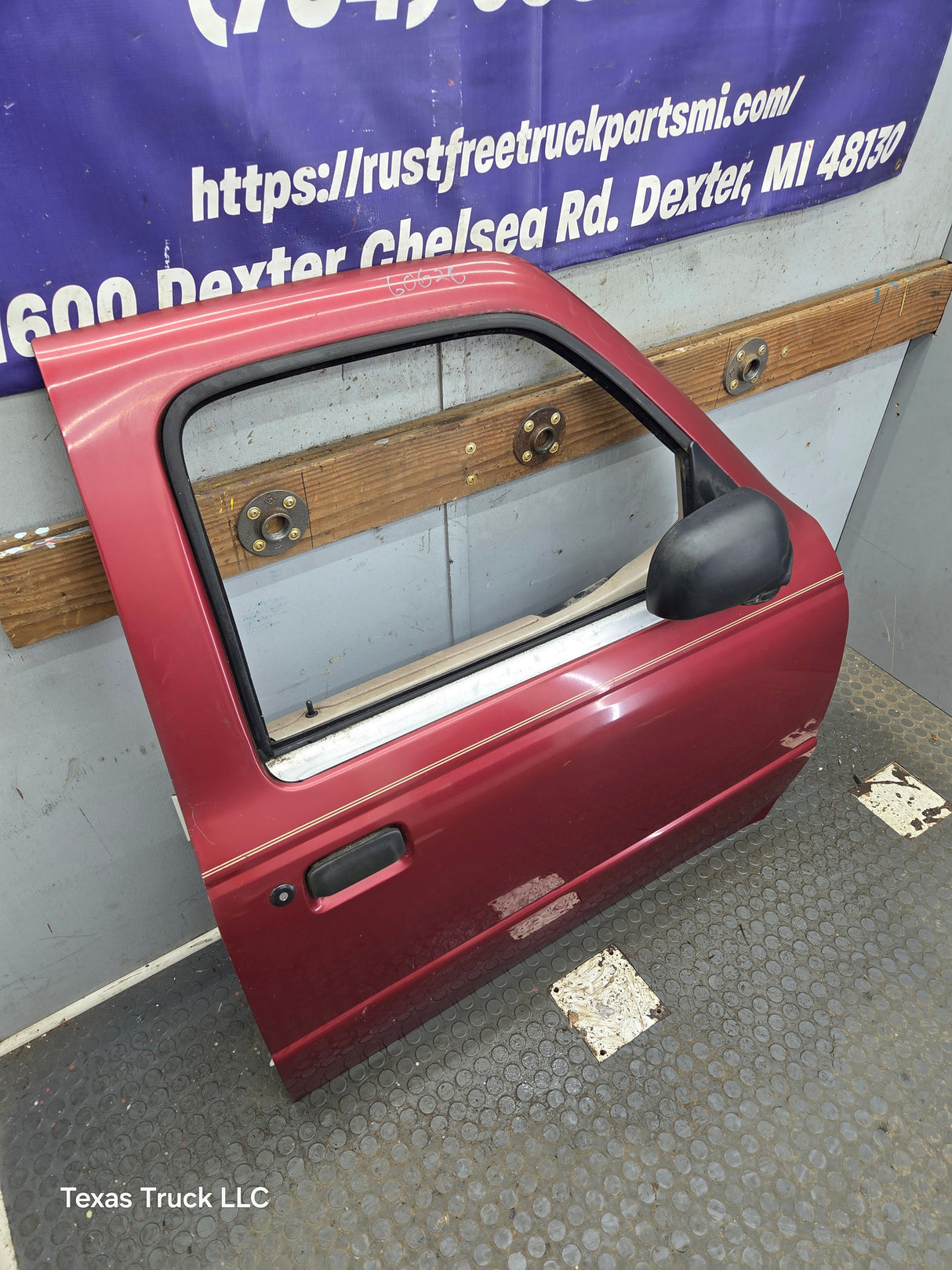 1993-2002 Ford Ranger Passenger Side Front Right Hand Door