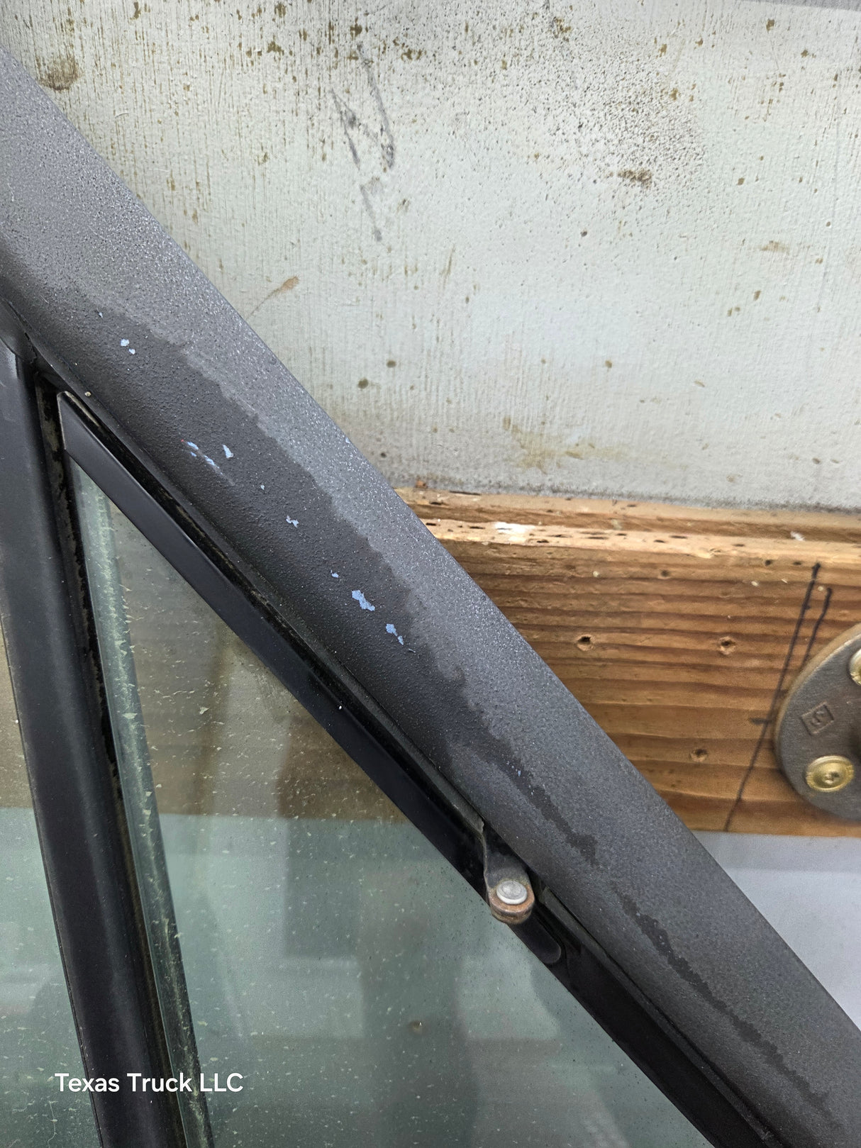 1983-1988 Ford Ranger Passenger Side Front Right Hand Door