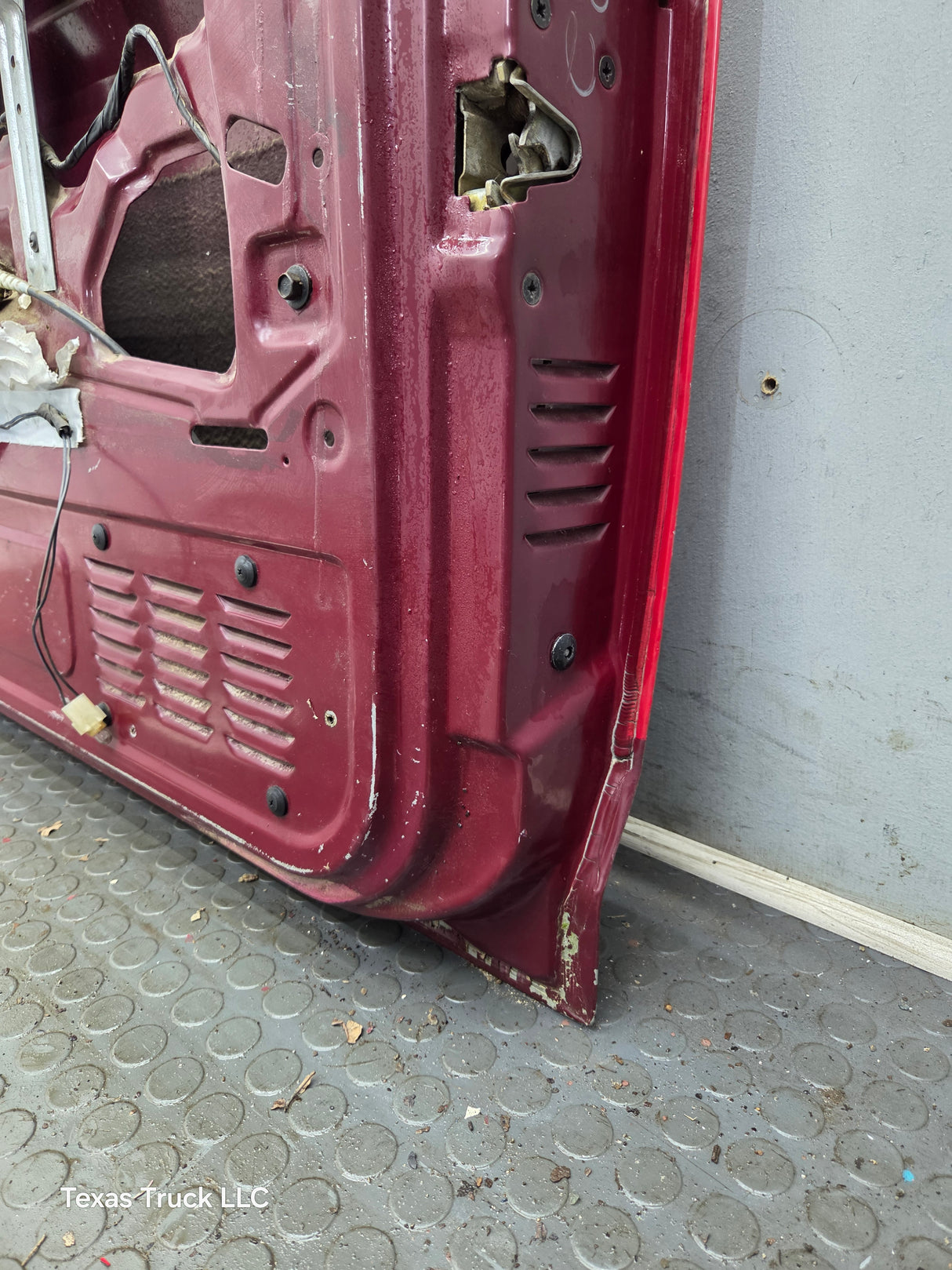 1980-1986 Ford F Series F250 F350 F450 F550 Passenger Side Front Door RH