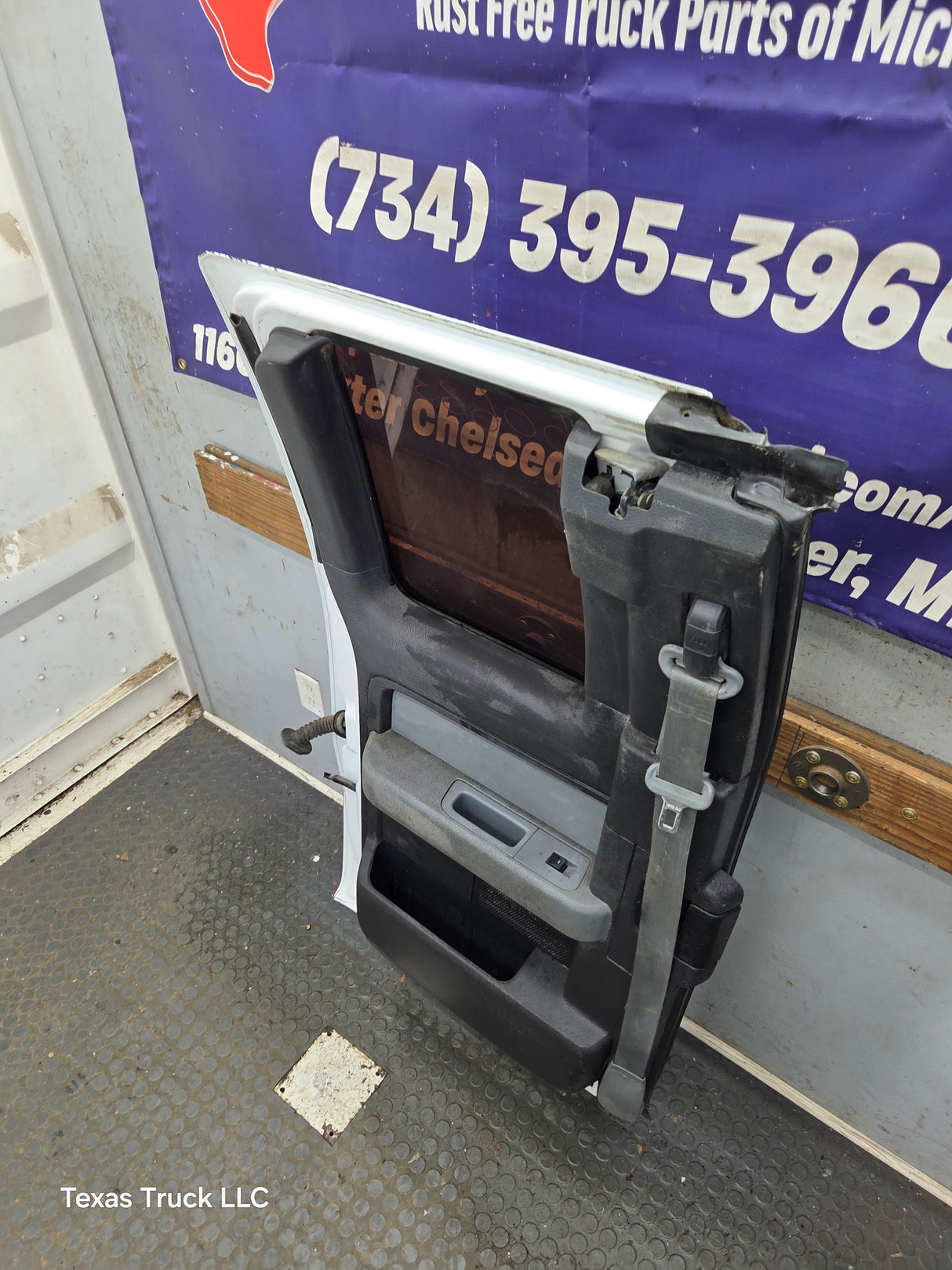 2009-2014 Ford F150 Rear Driver Side LH Extended Cab Door