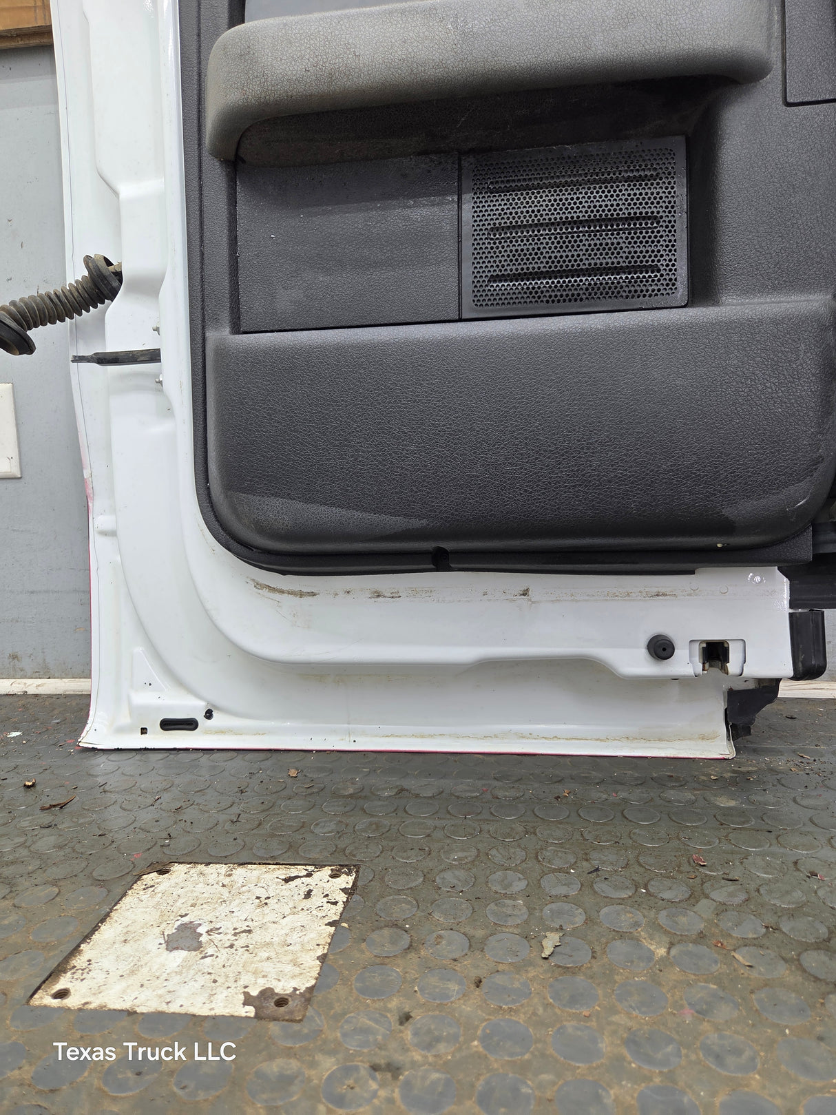2009-2014 Ford F150 Rear Driver Side LH Extended Cab Door