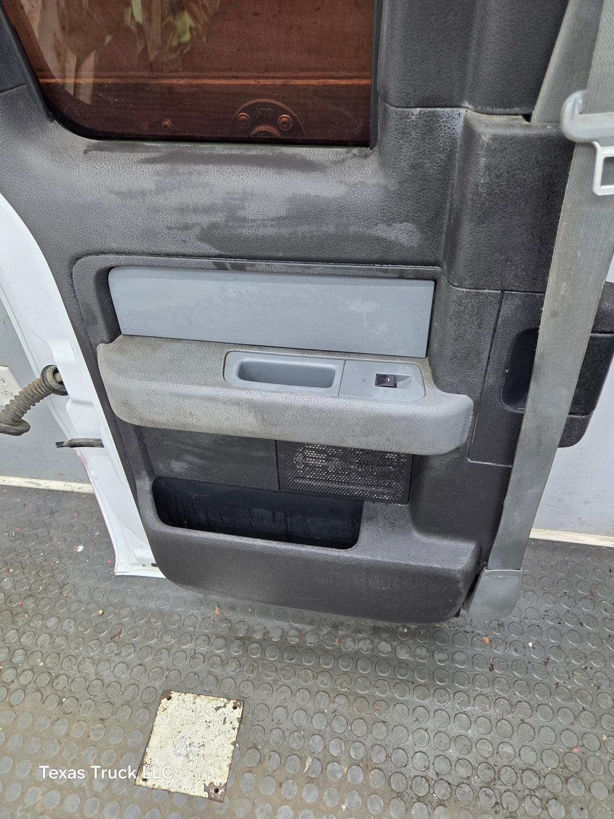 2009-2014 Ford F150 Rear Driver Side LH Extended Cab Door