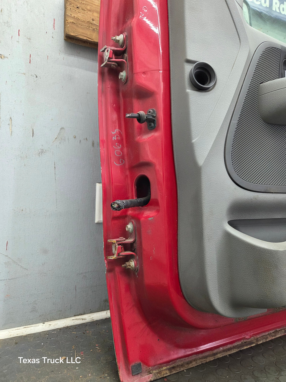 2004-2008 Ford F150 Extended/Regular Cab Passenger Side Front Door RH