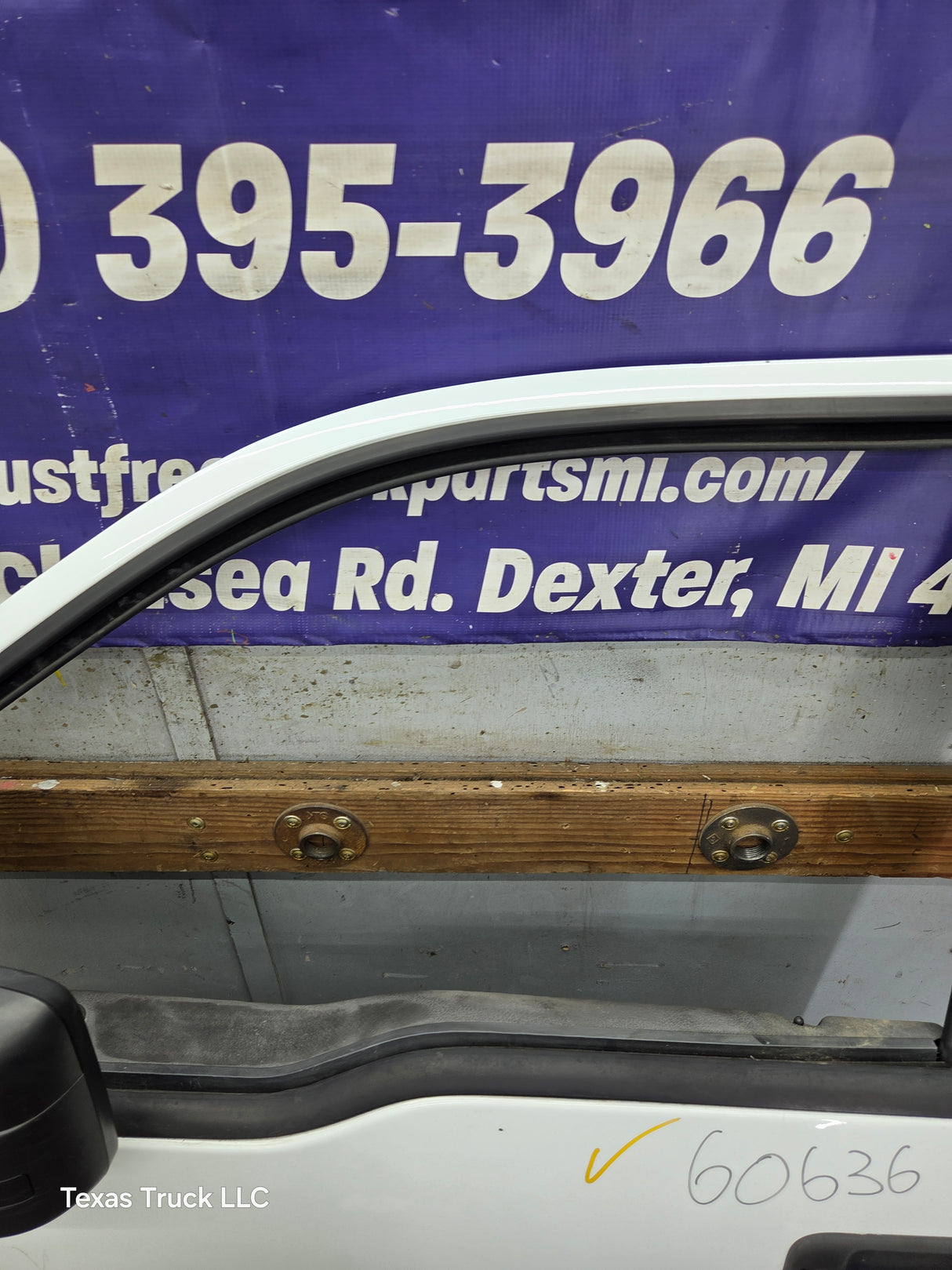 2004-2008 Ford F150 Driver Side Extended/Regular Cab Front Door LH