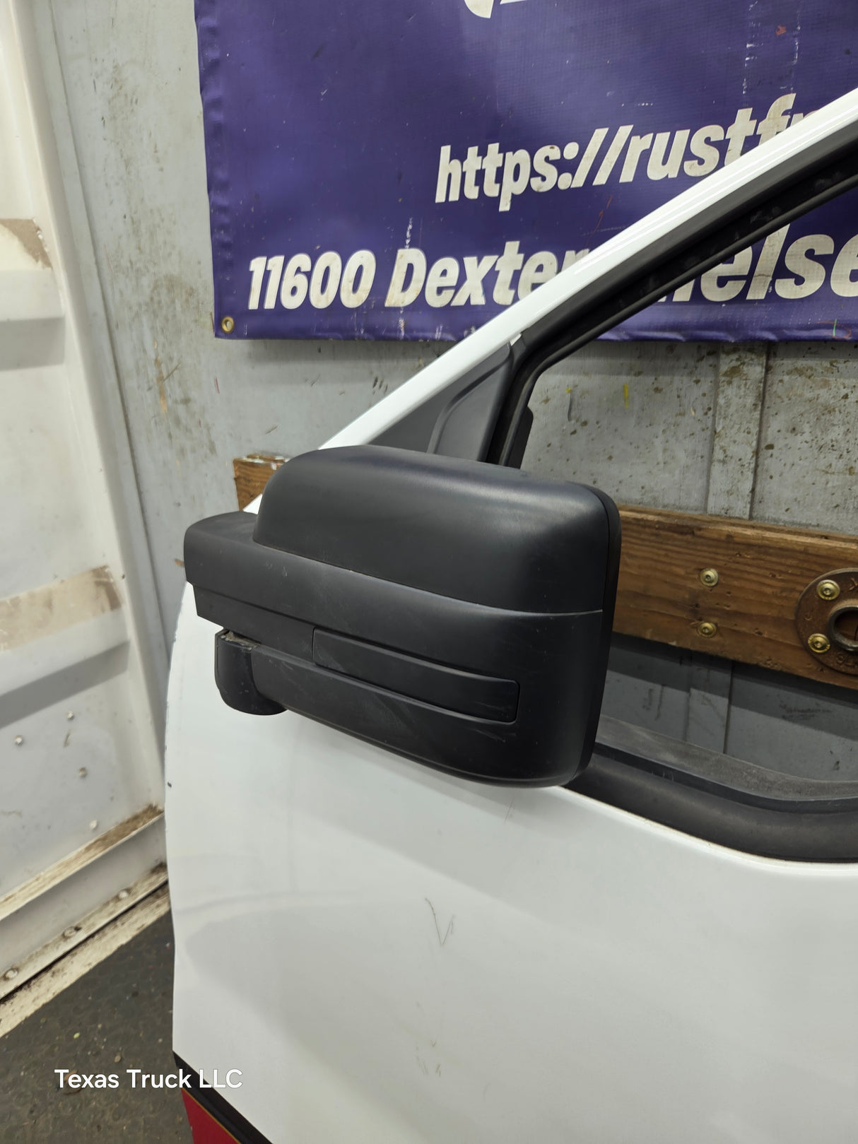 2004-2008 Ford F150 Driver Side Extended/Regular Cab Front Door LH