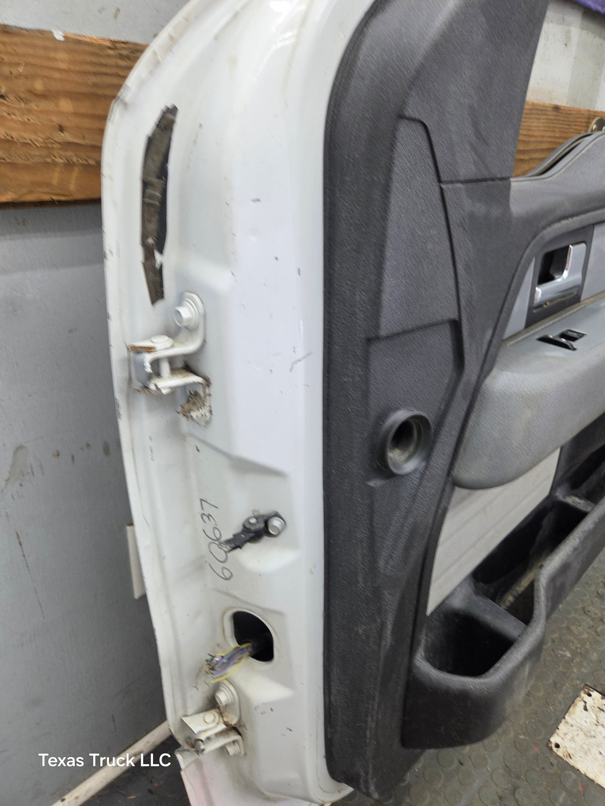 2004-2008 Ford F150 Extended/Regular Cab Passenger Side Front Door RH