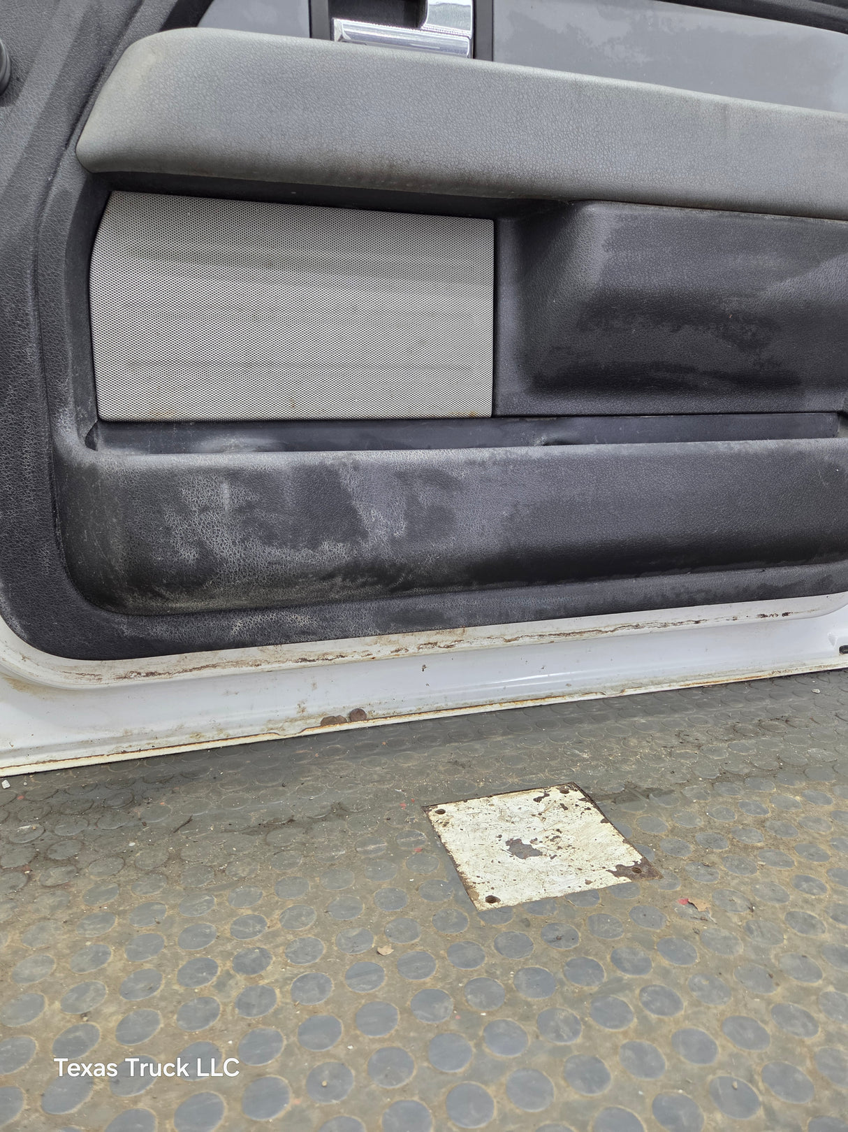 2004-2008 Ford F150 Extended/Regular Cab Passenger Side Front Door RH