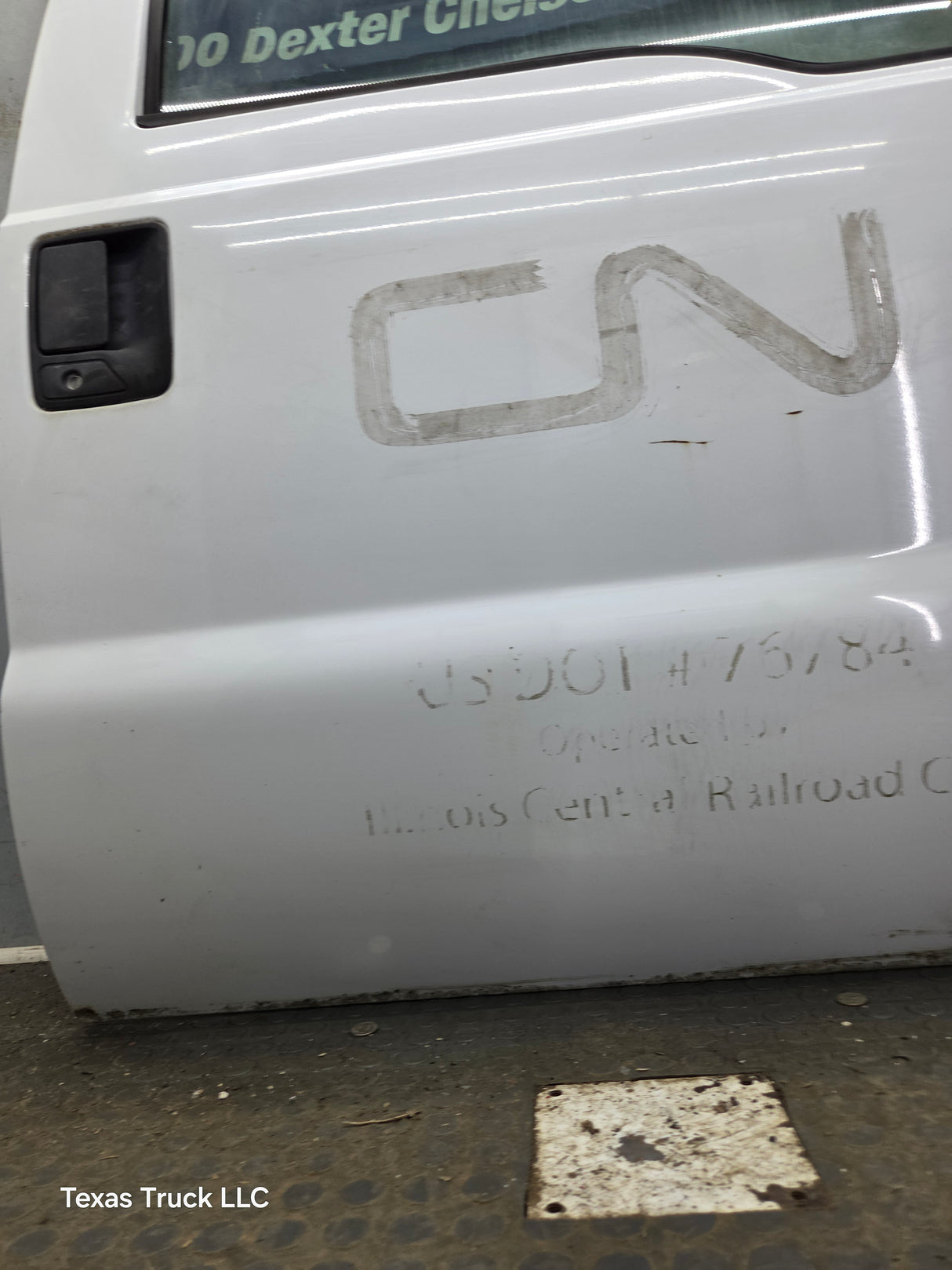 1999-2011 Ford Super Duty LH Driver Side Front Door F250 F350 F450 F550