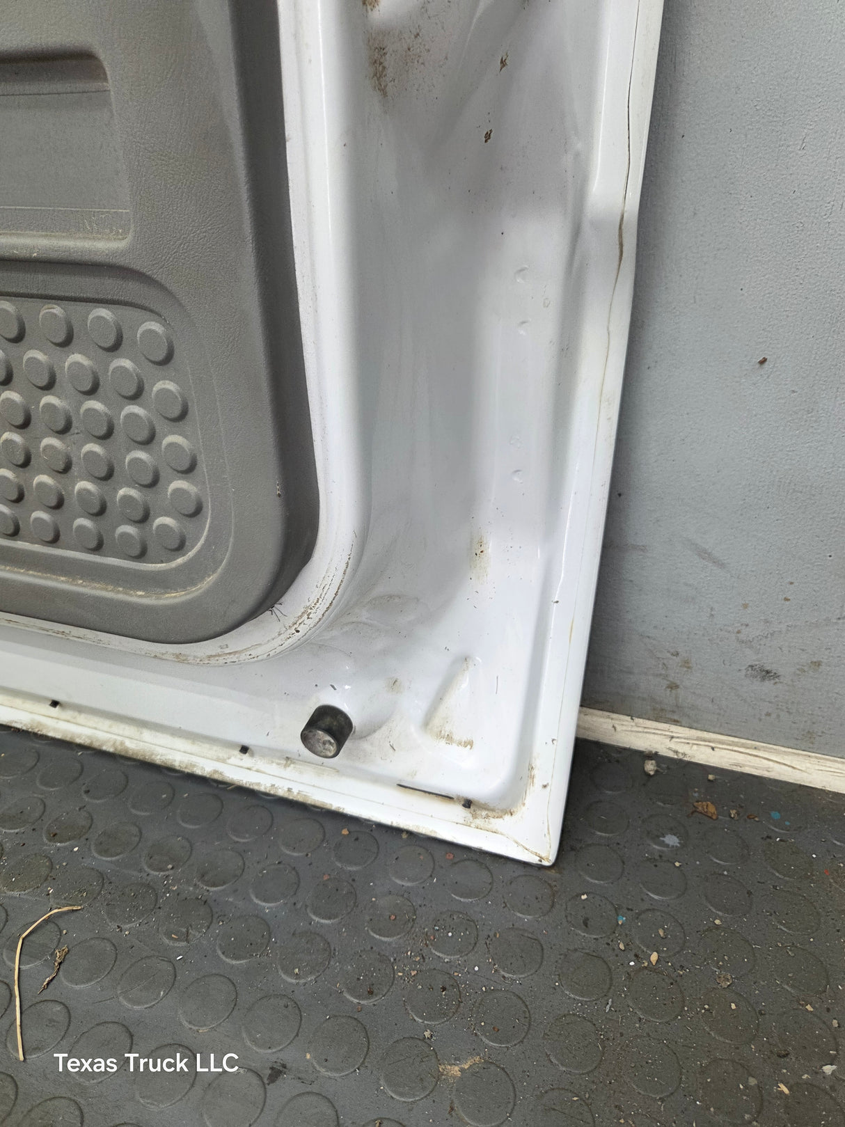 1999-2011 Ford Super Duty LH Driver Side Front Door F250 F350 F450 F550