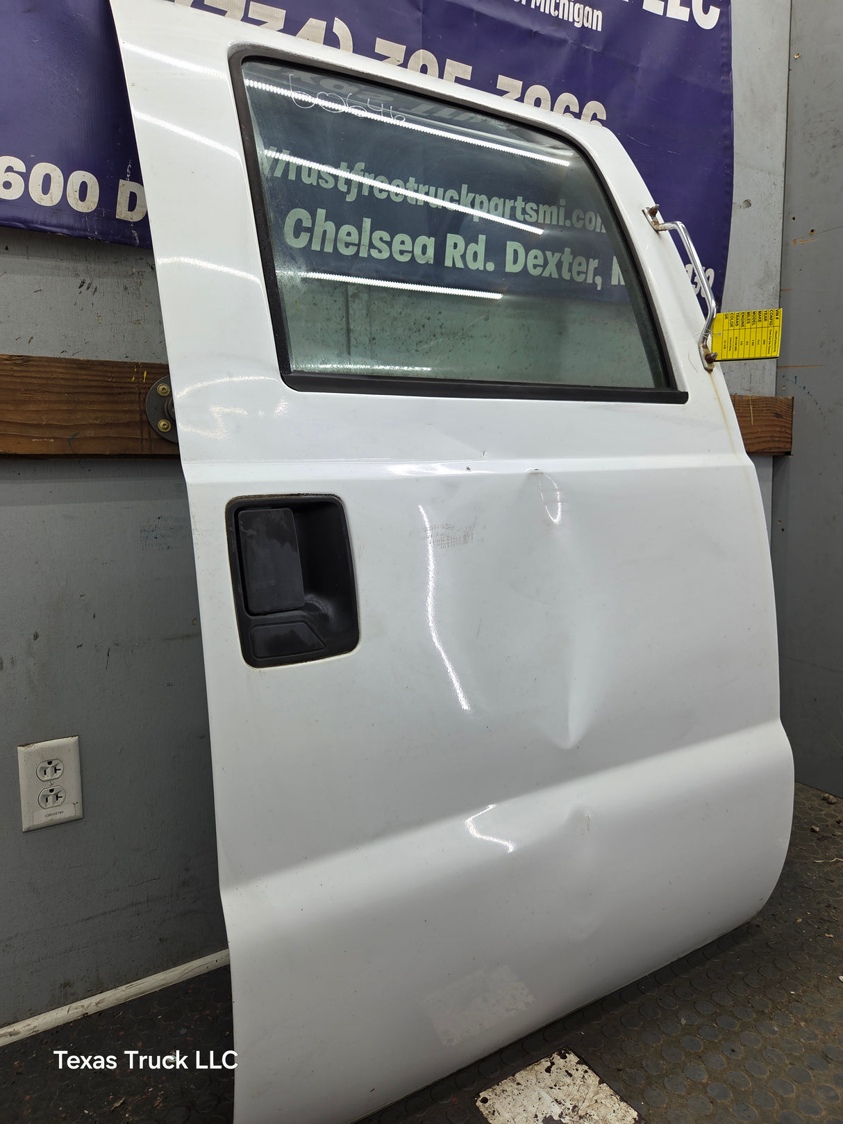 1999-2011 Ford Super Duty RH Passenger Side Rear Crew Cab Door F250 F350 F450 F550