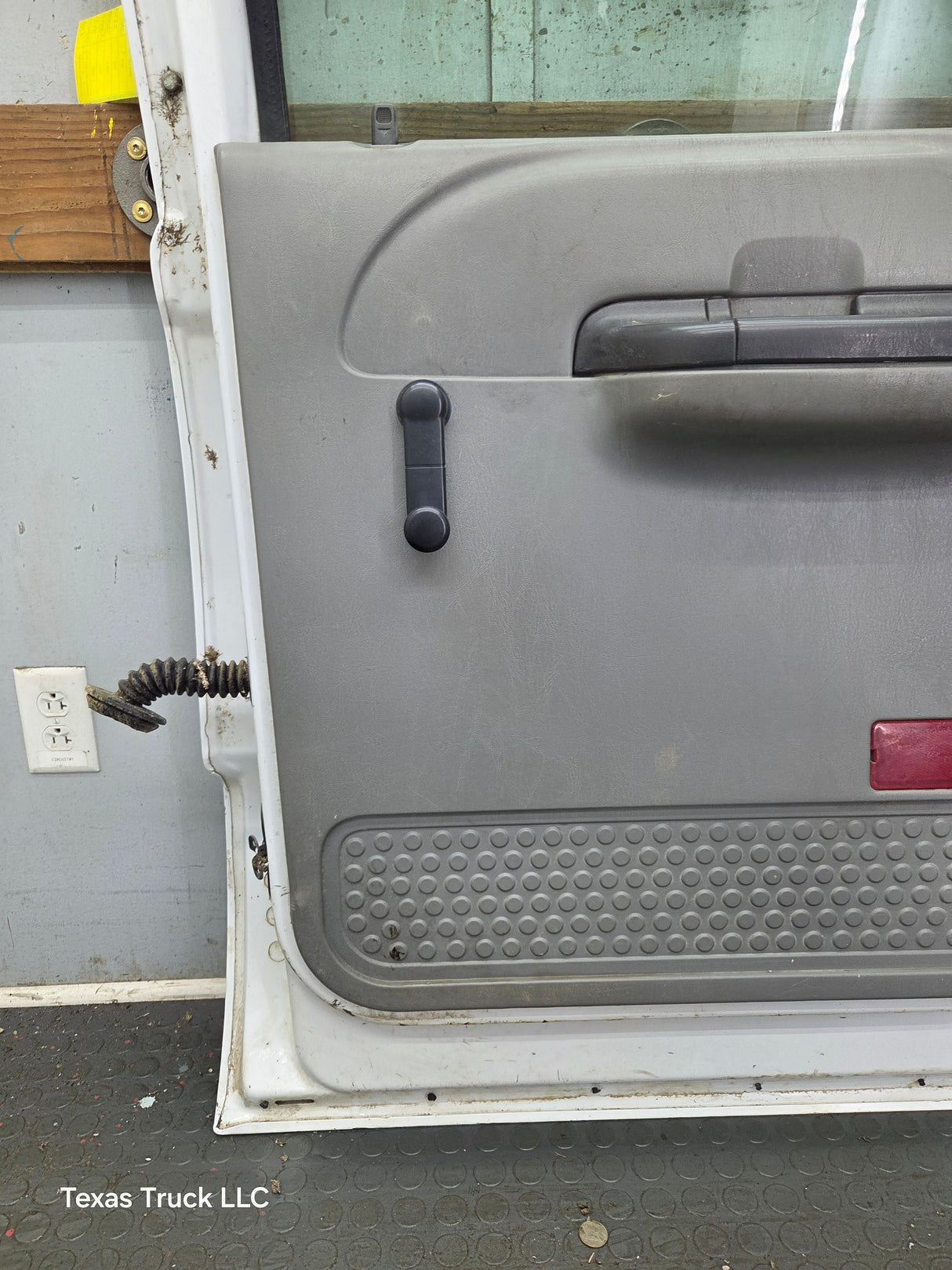 1999-2011 Ford Super Duty RH Passenger Side Rear Crew Cab Door F250 F350 F450 F550
