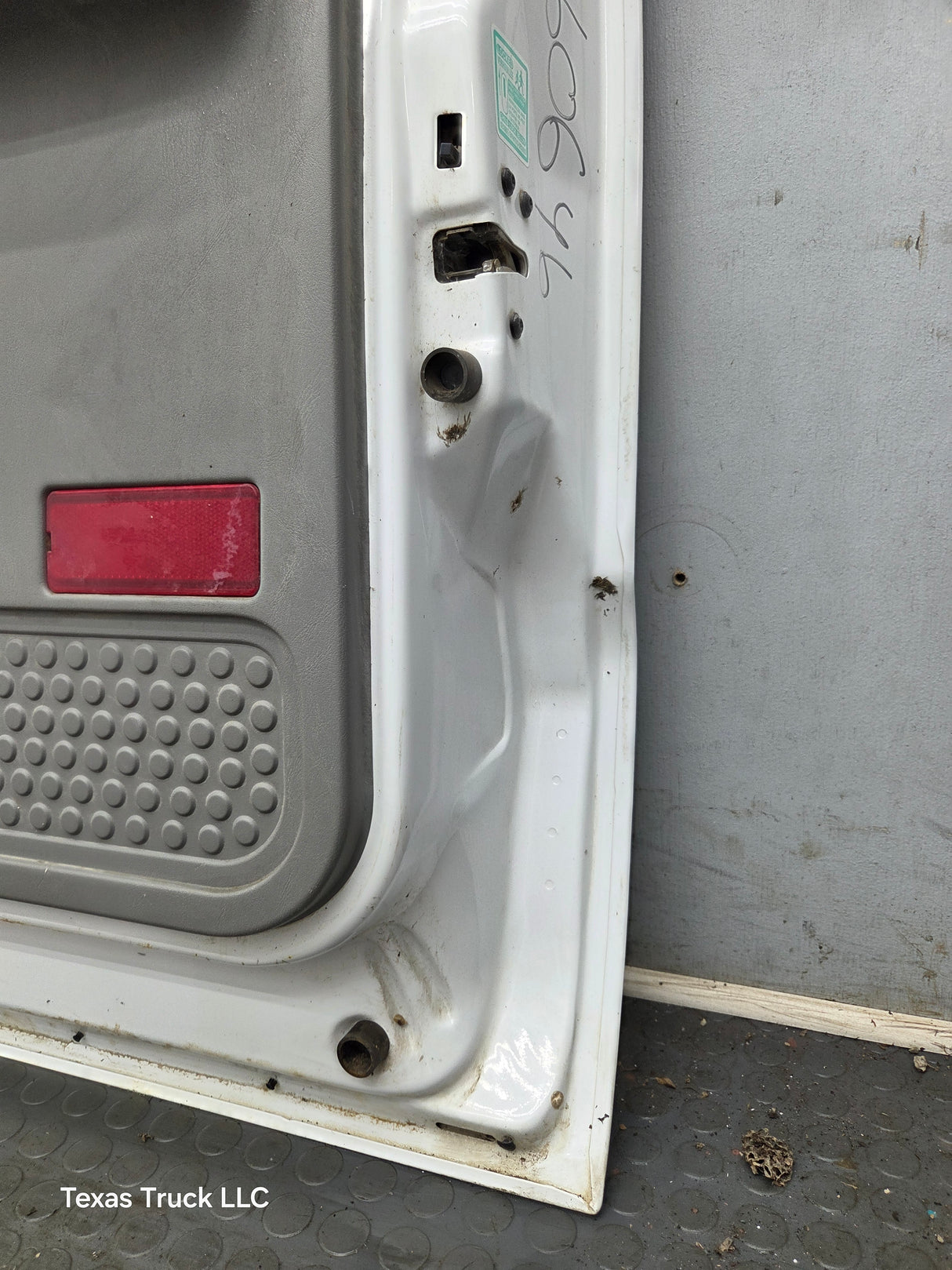 1999-2011 Ford Super Duty RH Passenger Side Rear Crew Cab Door F250 F350 F450 F550