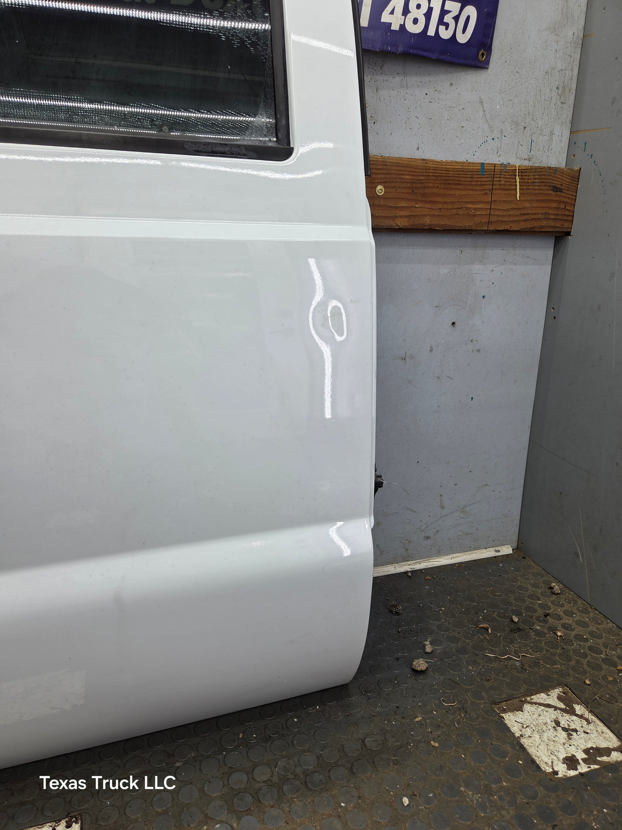 2012-2016 Ford Super Duty Driver Rear Door LH Crew Cab F250 F350 F450 F550