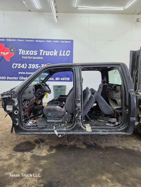 1999-2007 Chevrolet Silverado / GMC Sierra 1500 2500 HD 3500HD Crew Cab Body