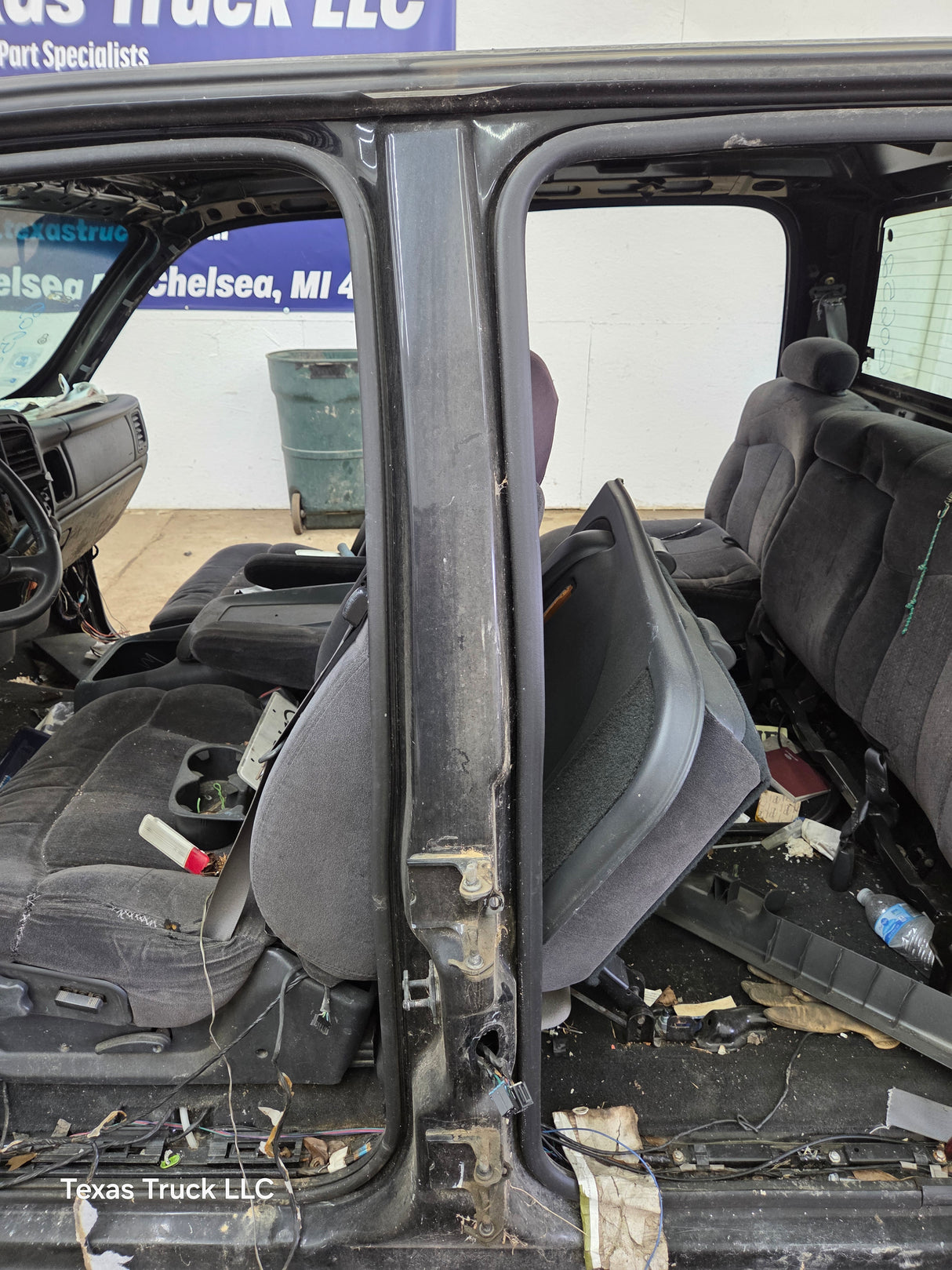 1999-2007 Chevrolet Silverado / GMC Sierra 1500 2500 HD 3500HD Crew Cab Body