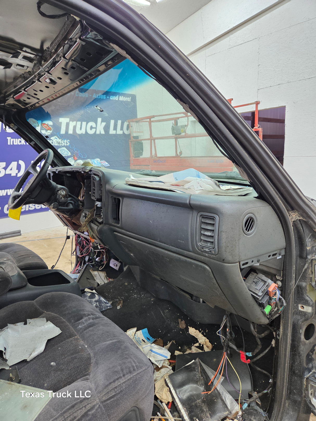 1999-2007 Chevrolet Silverado / GMC Sierra 1500 2500 HD 3500HD Crew Cab Body