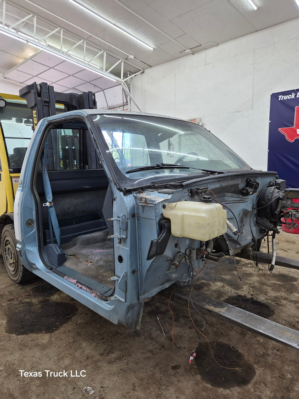 1988-2000 Chevrolet Silverado GMC Sierra Regular Cab
