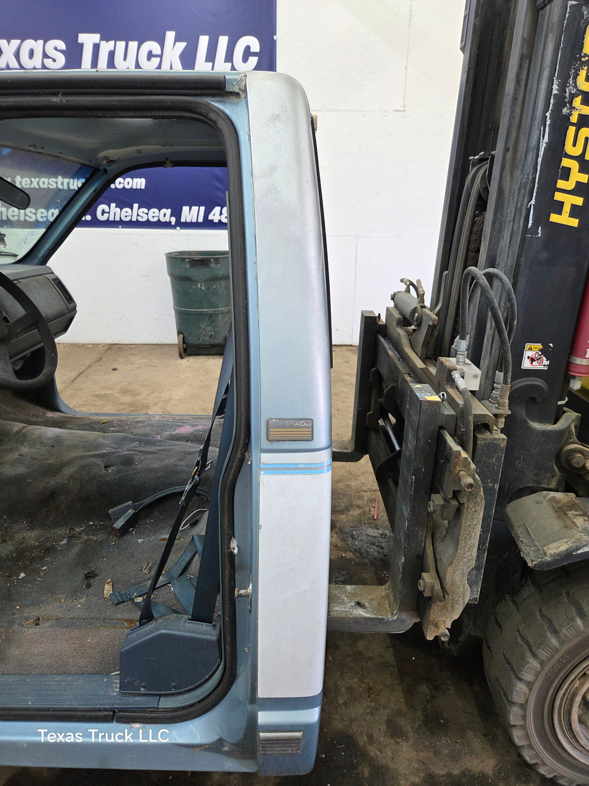 1988-2000 Chevrolet Silverado GMC Sierra Regular Cab