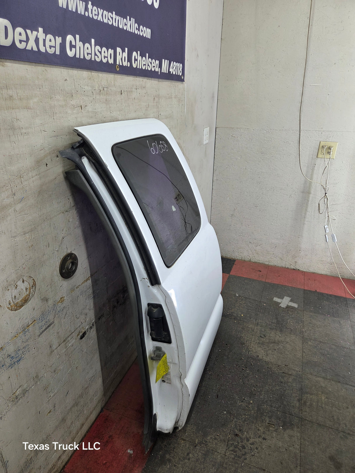 1999-2006 Chevrolet Silverado / GMC Sierra 1500 2500 3500 HD Rear Driver Side Extended Cab Rear Door