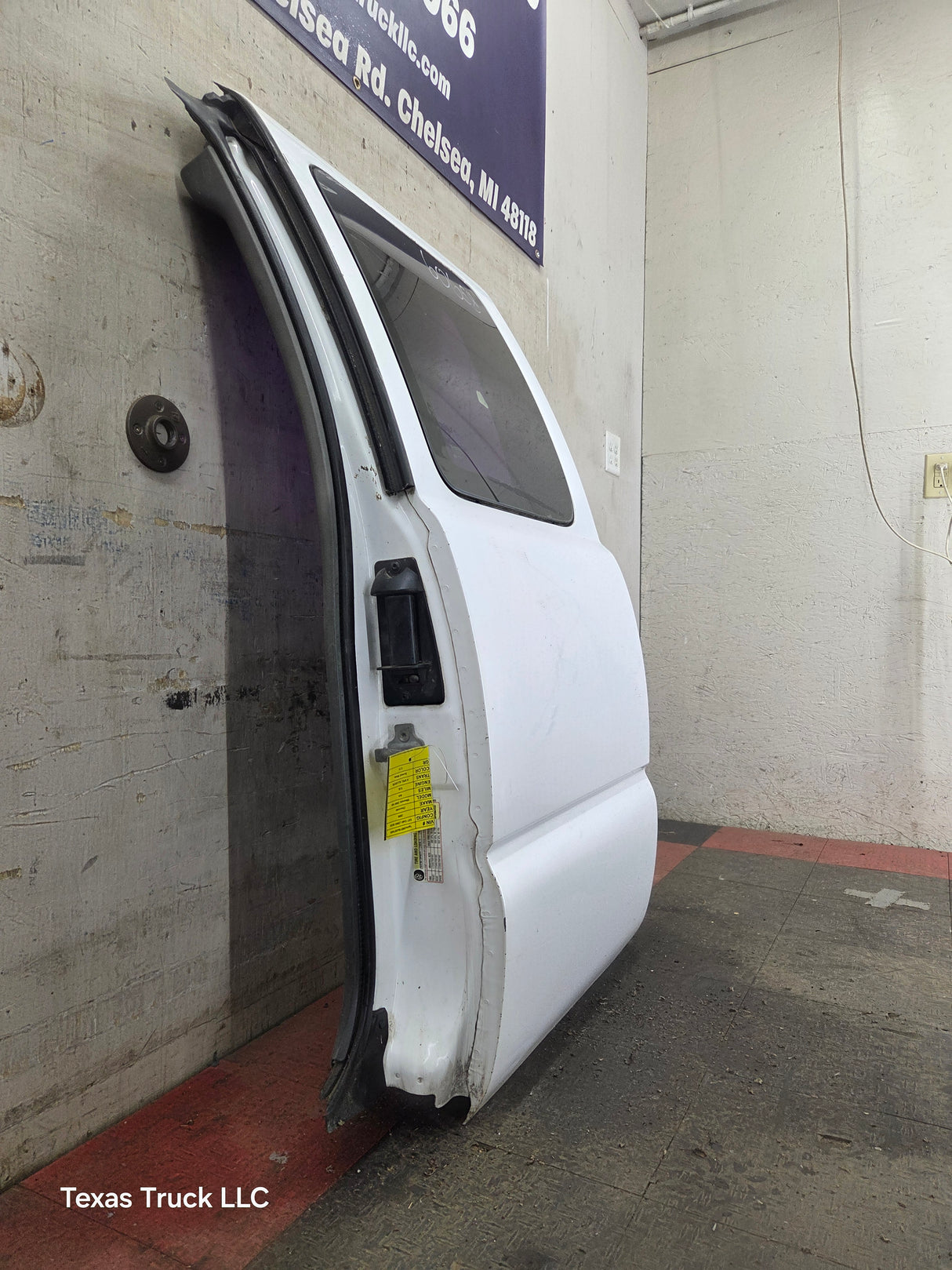 1999-2006 Chevrolet Silverado / GMC Sierra 1500 2500 3500 HD Rear Driver Side Extended Cab Rear Door