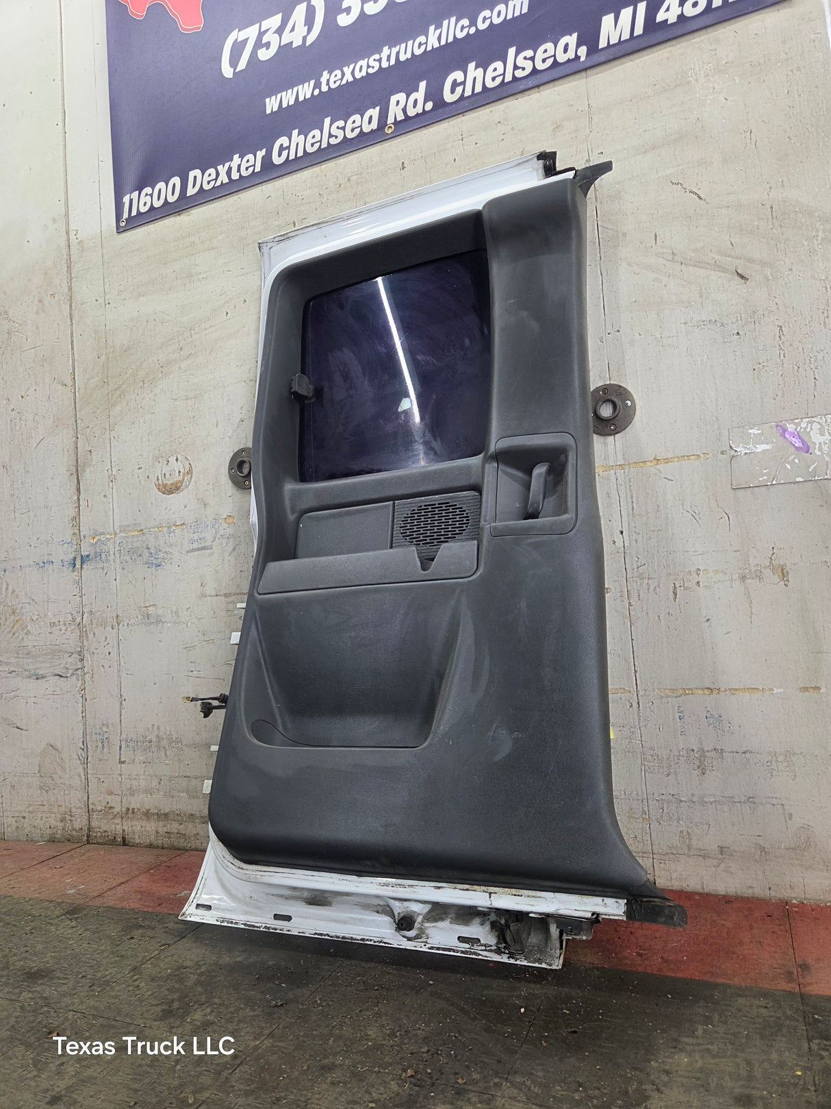1999-2006 Chevrolet Silverado / GMC Sierra 1500 2500 3500 HD Rear Driver Side Extended Cab Rear Door