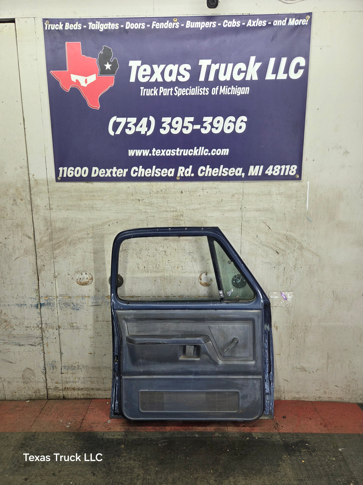 1981-1993 Dodge Ram 1st Gen LH Driver Side Front Door W150 W250 W350 D150 D250 D350 Ram Charger