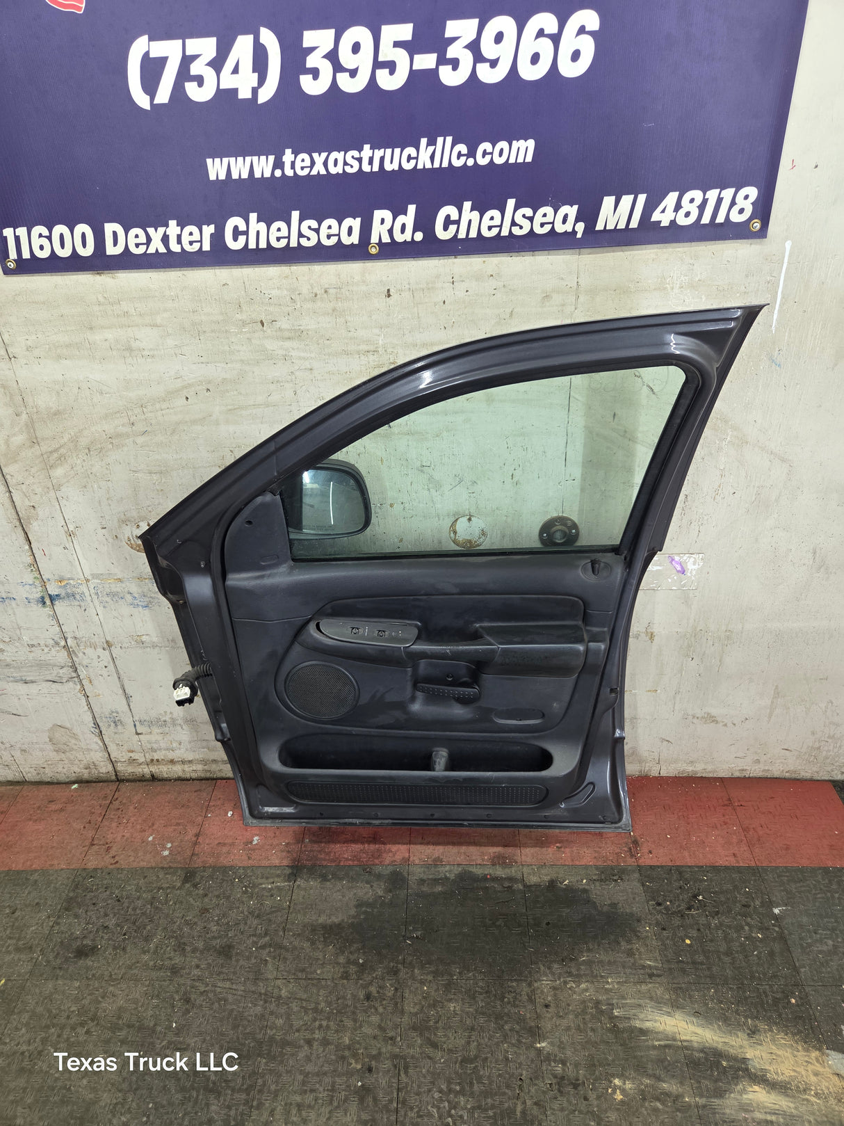2003-2008 Dodge Ram 3rd Gen Passenger Side Front Quad Cab Crew Cab Door 1500 2500 3500 4500 5500