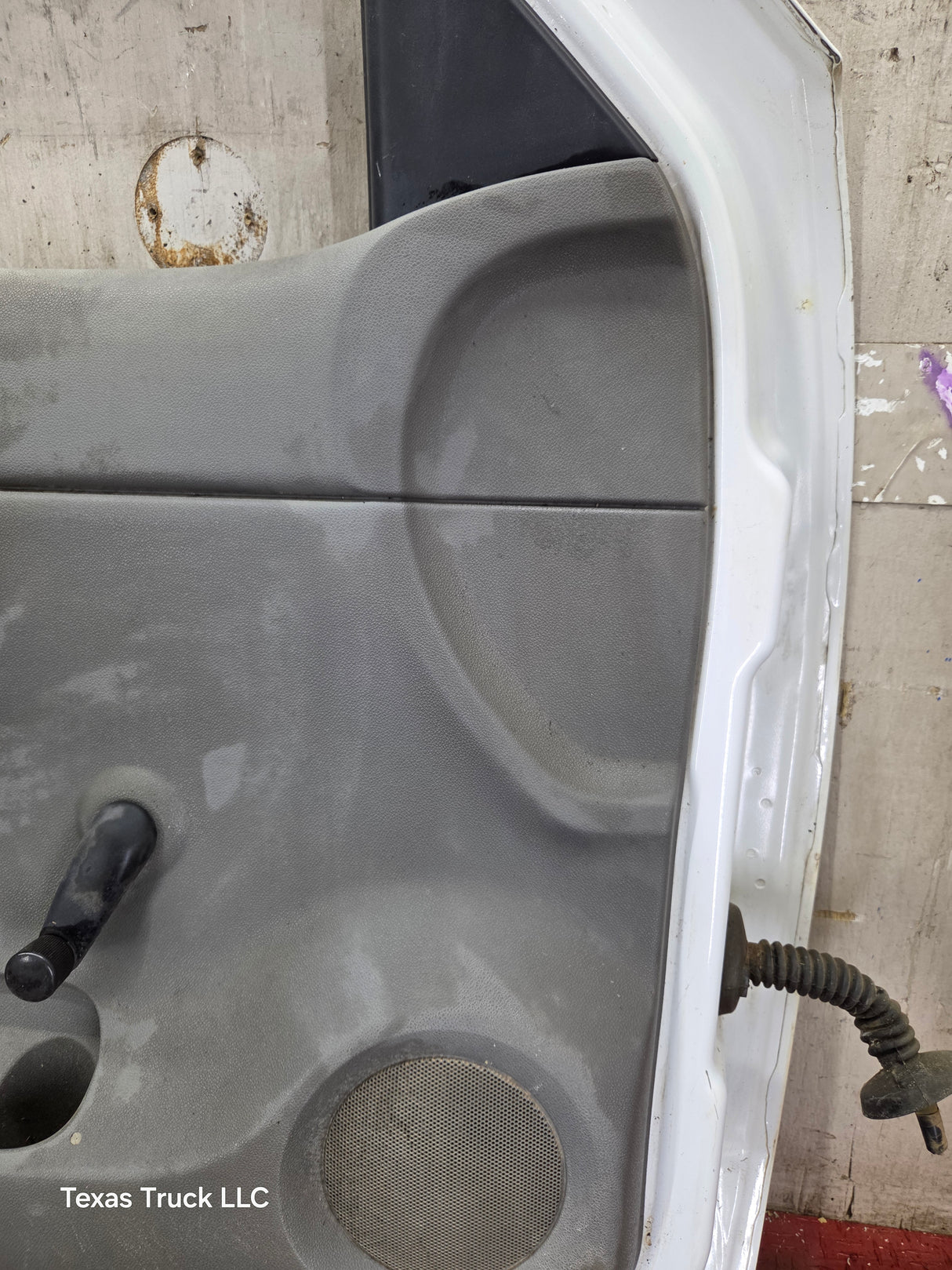 2007-2013 Chevrolet Silverado / GMC Sierra 1500 2500 3500 HD LH Front Driver Side Door