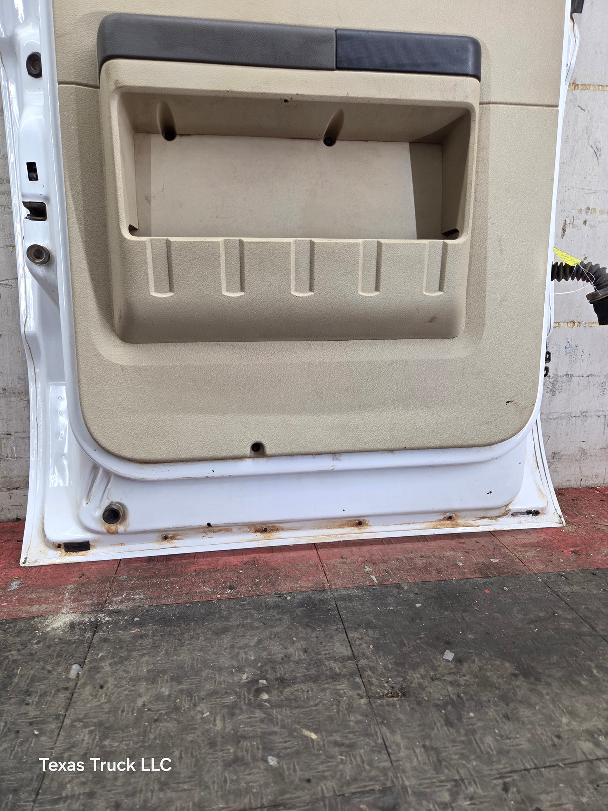 1999-2011 Ford Super Duty LH Driver Side Rear Crew Cab Door F250 F350 F450 F550