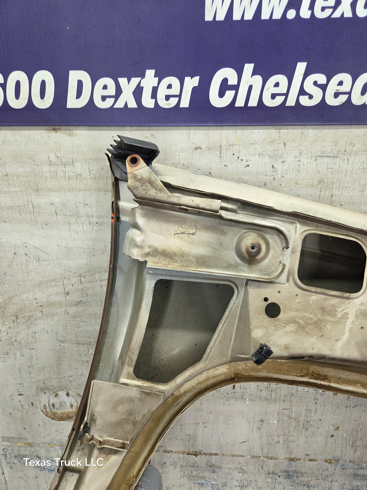 1988-1998 Chevrolet / GMC 1500 2500 3500 Left Hand Driver Side Front Fender