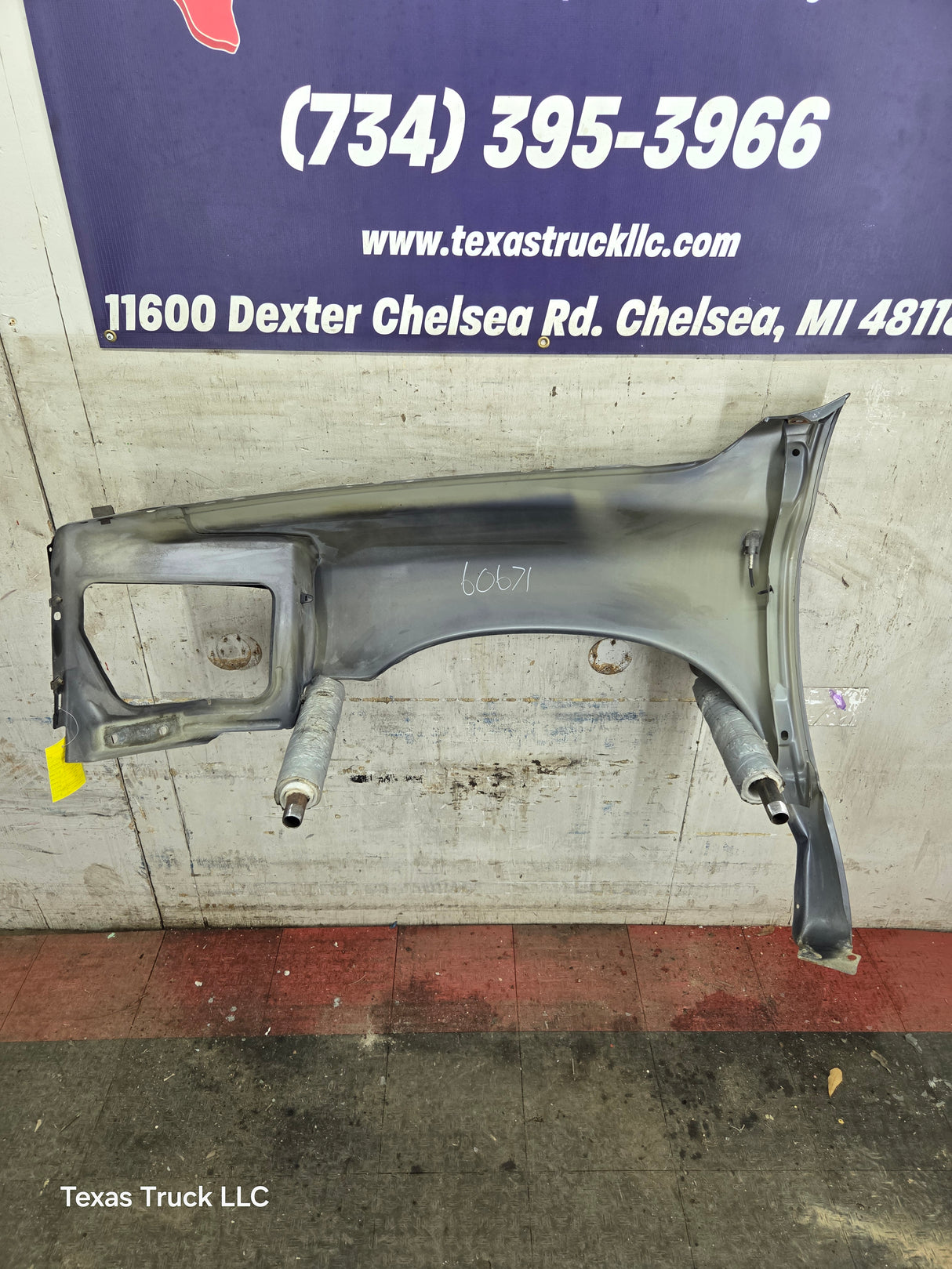 2003-2005 Dodge Ram 3rd Gen 1500 2500 3500 RH Passenger Side Fender