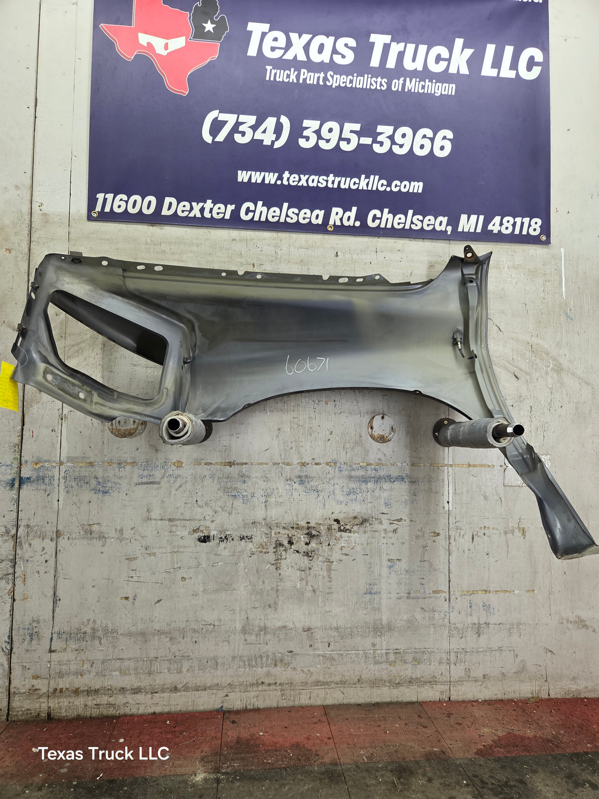 2003-2005 Dodge Ram 3rd Gen 1500 2500 3500 RH Passenger Side Fender