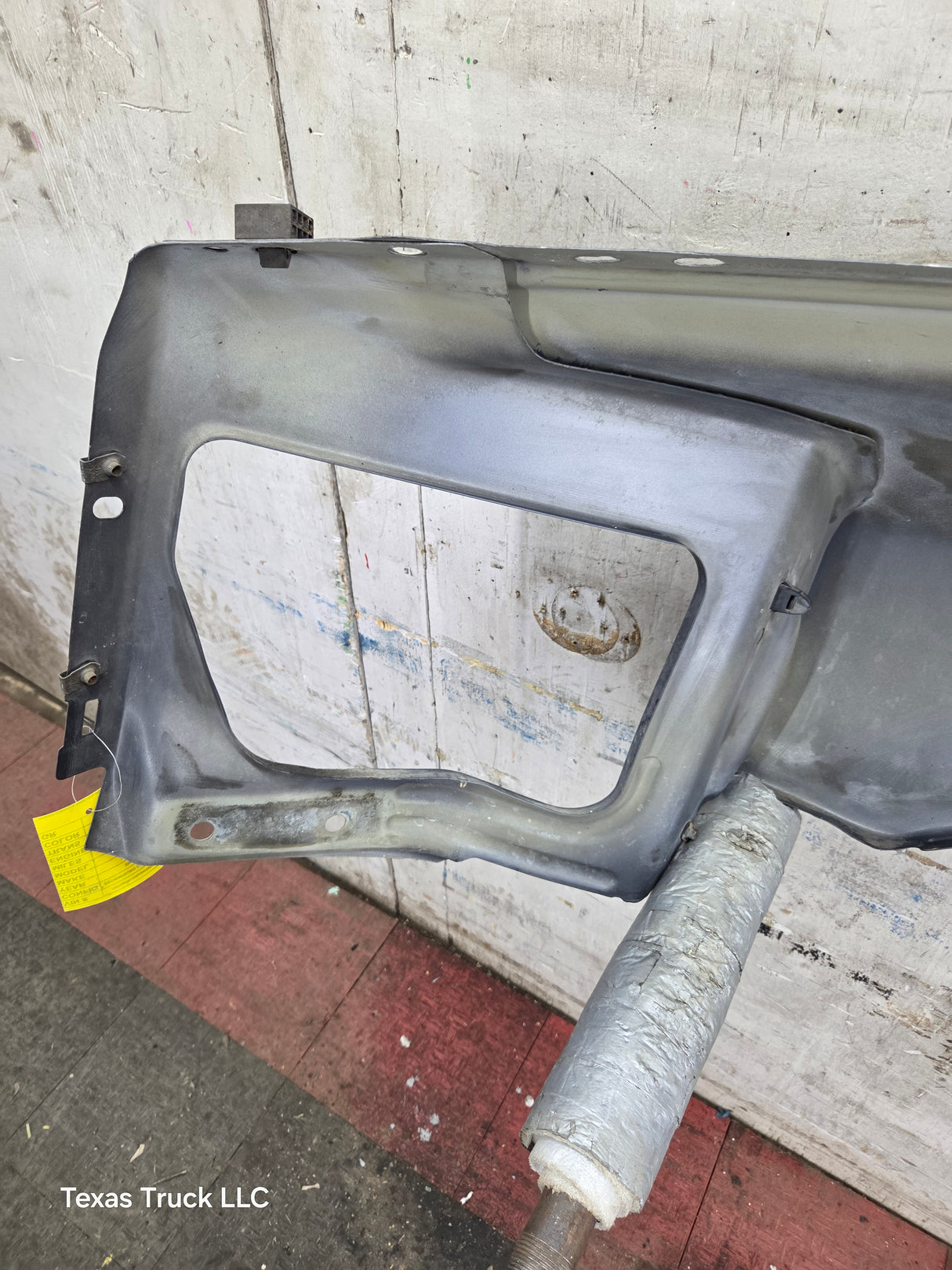 2003-2005 Dodge Ram 3rd Gen 1500 2500 3500 RH Passenger Side Fender