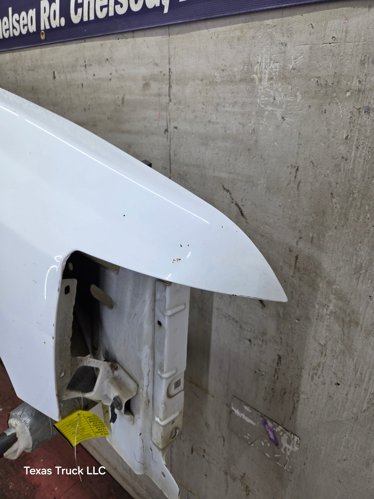 2007-2013 Chevrolet Silverado Passenger Side Front RH Fender 1500 2500 3500 HD