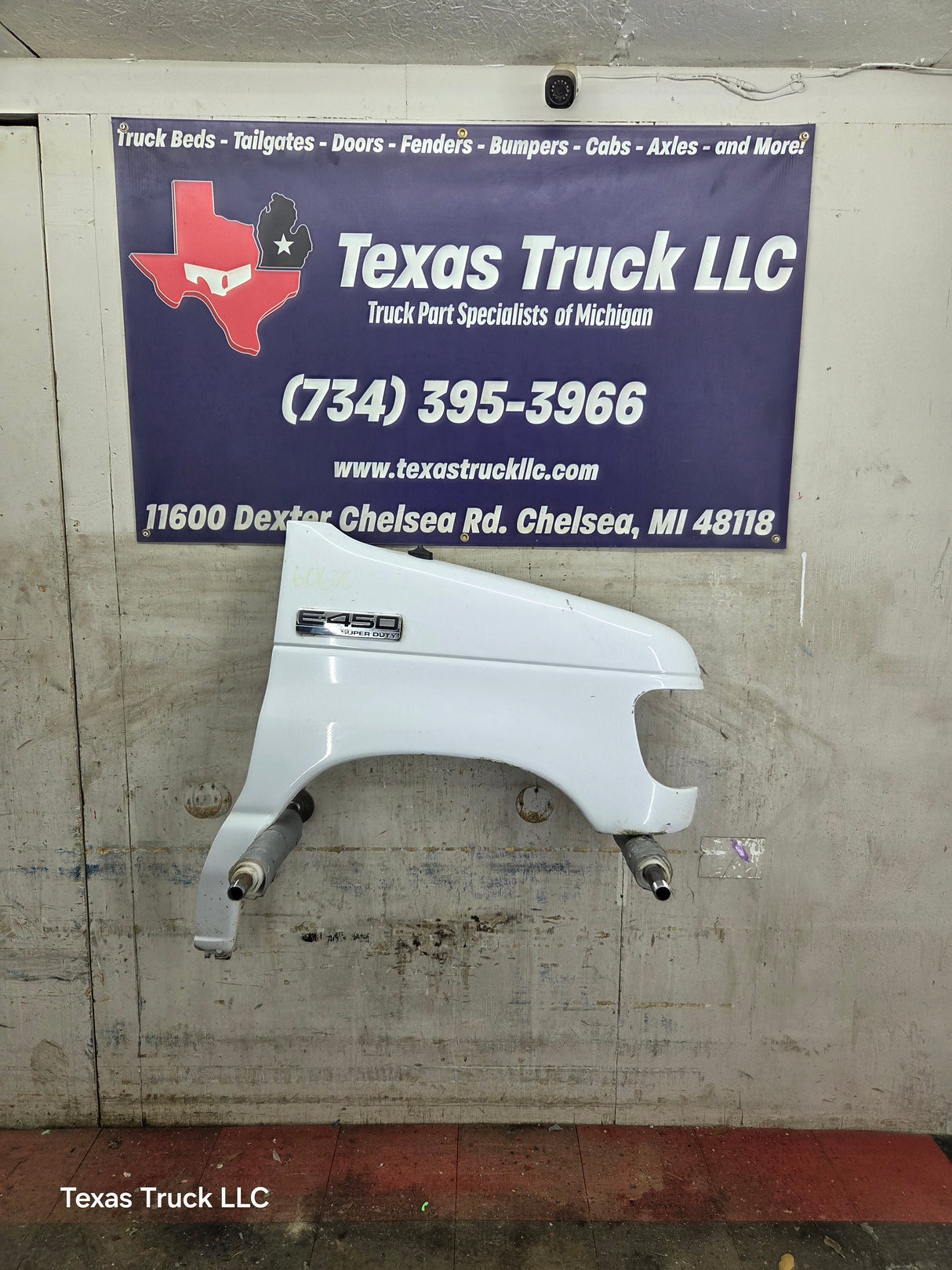 1999-2007 Ford Super Duty RH Passenger Side Front Fender E150 E250 E350 E450 E550 Econoline