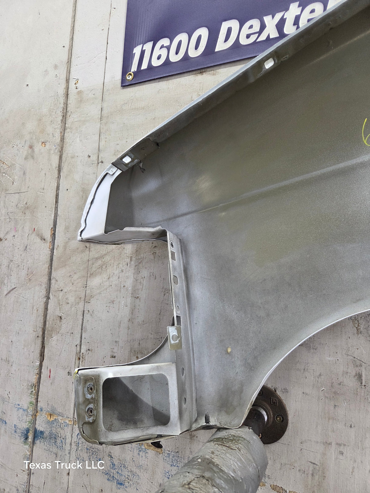 1999-2007 Ford Super Duty RH Passenger Side Front Fender E150 E250 E350 E450 E550 Econoline