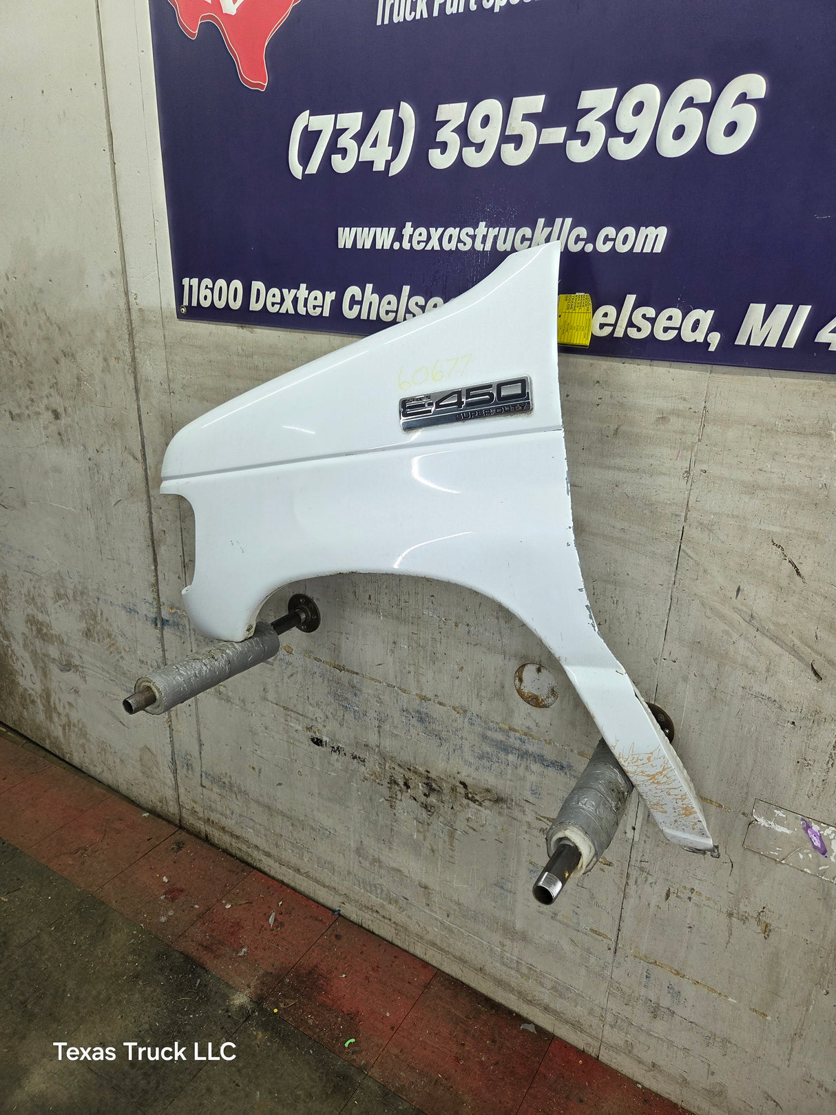 1999-2007 Ford Super Duty LH Driver Side Front Fender E150 E250 E350 E450 E550 Econoline