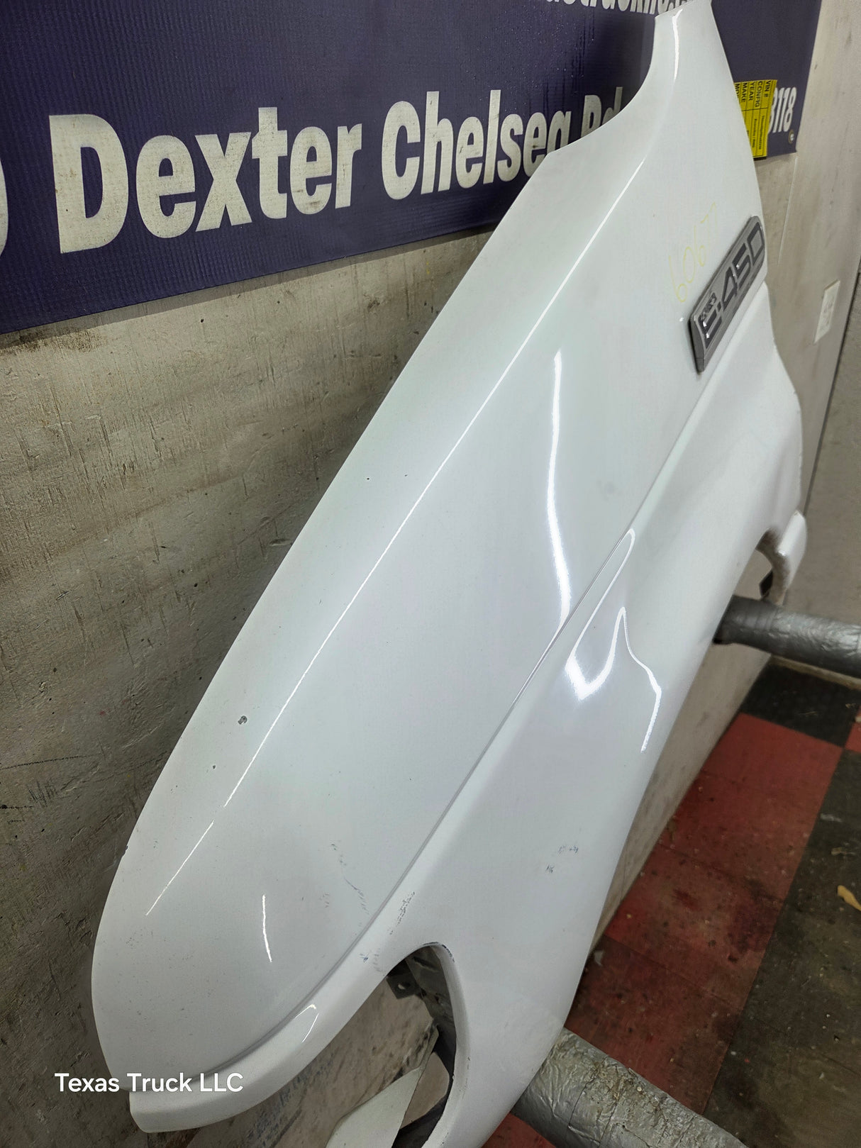 1999-2007 Ford Super Duty LH Driver Side Front Fender E150 E250 E350 E450 E550 Econoline