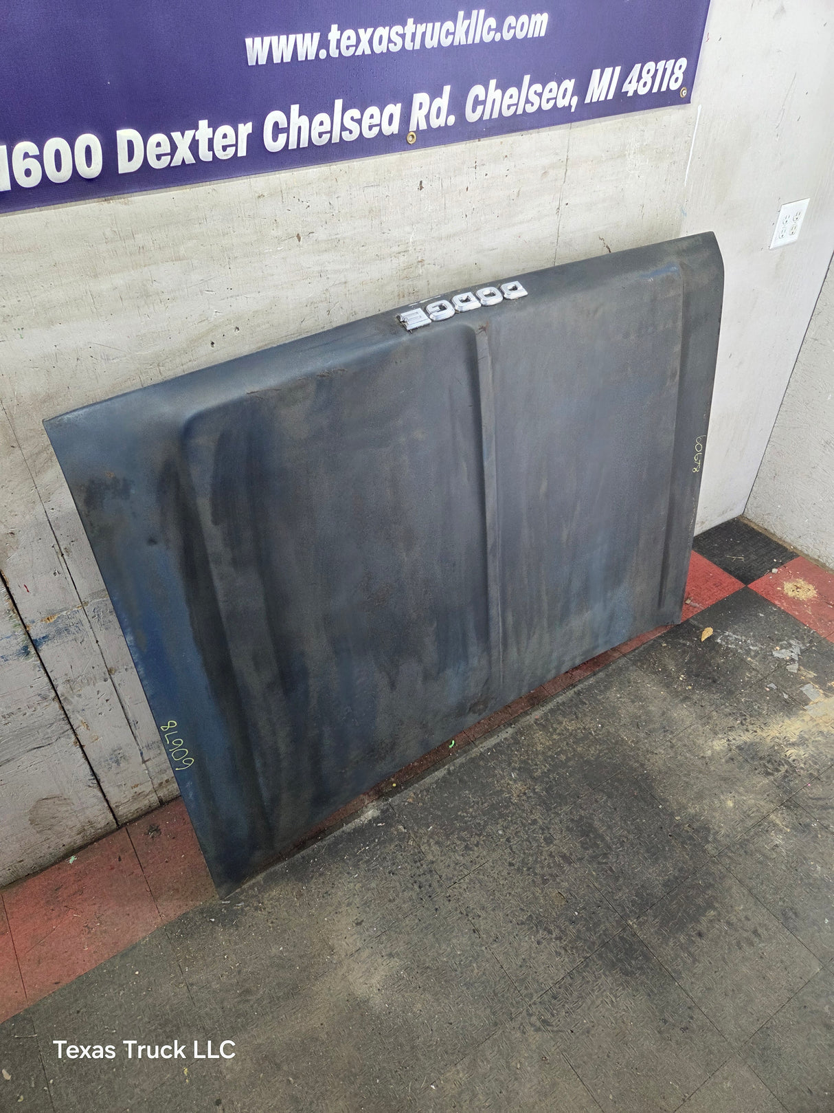 1981-1993 Dodge Ram 1st Gen HOOD W150 W250 W350 D150 D250 D350 Ramcharger
