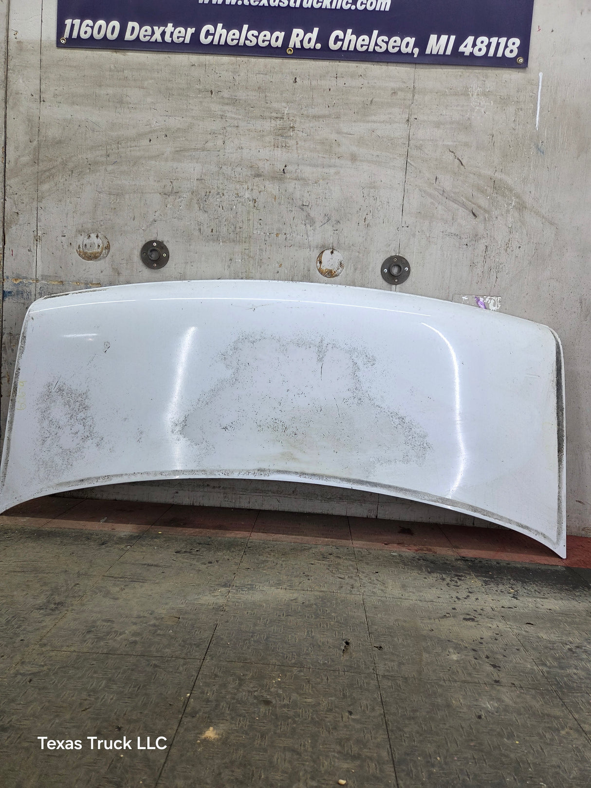 2003-2007 Ford E-Series Hood E150 E250 E350 E450