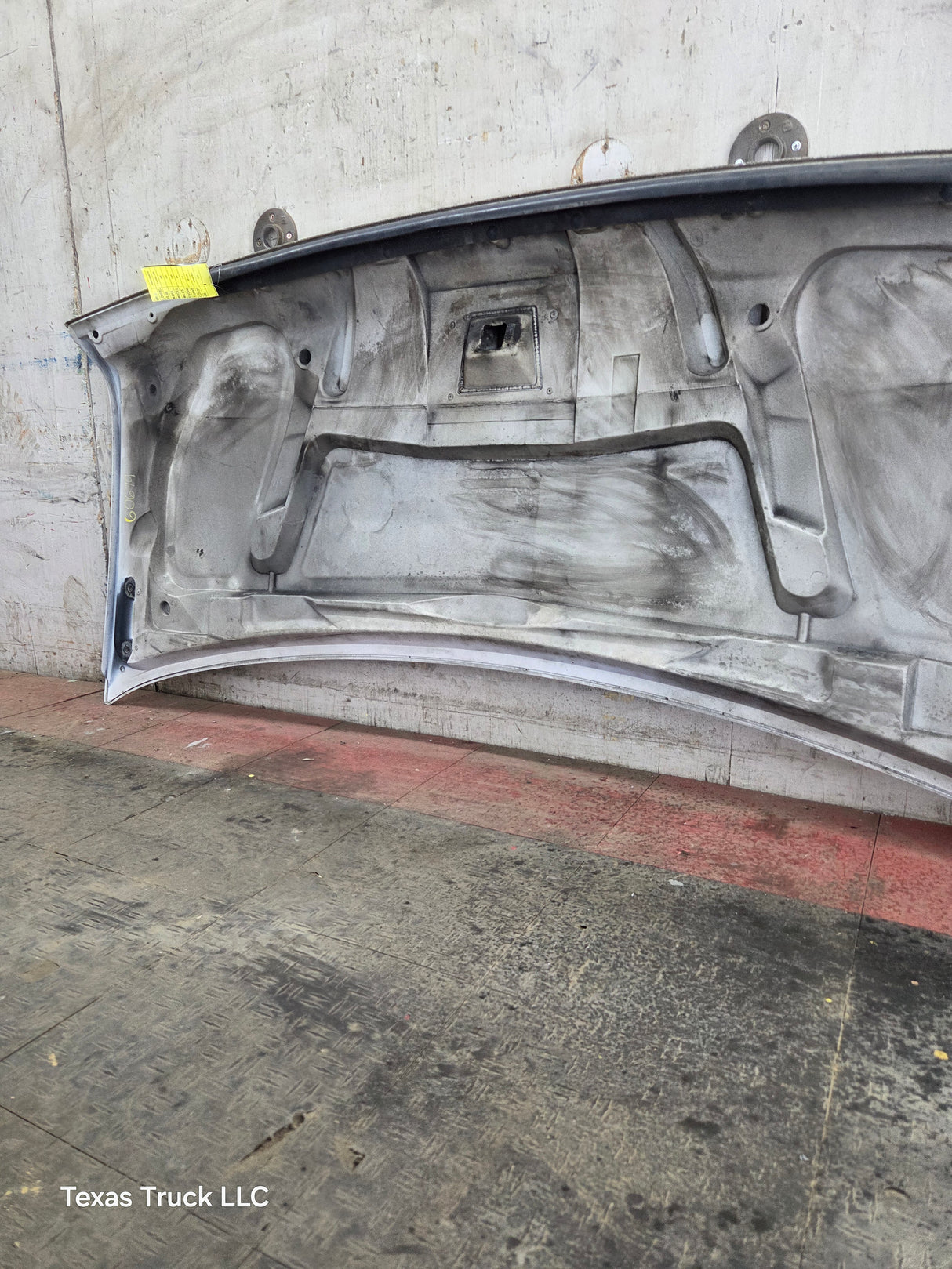 2003-2007 Ford E-Series Hood E150 E250 E350 E450